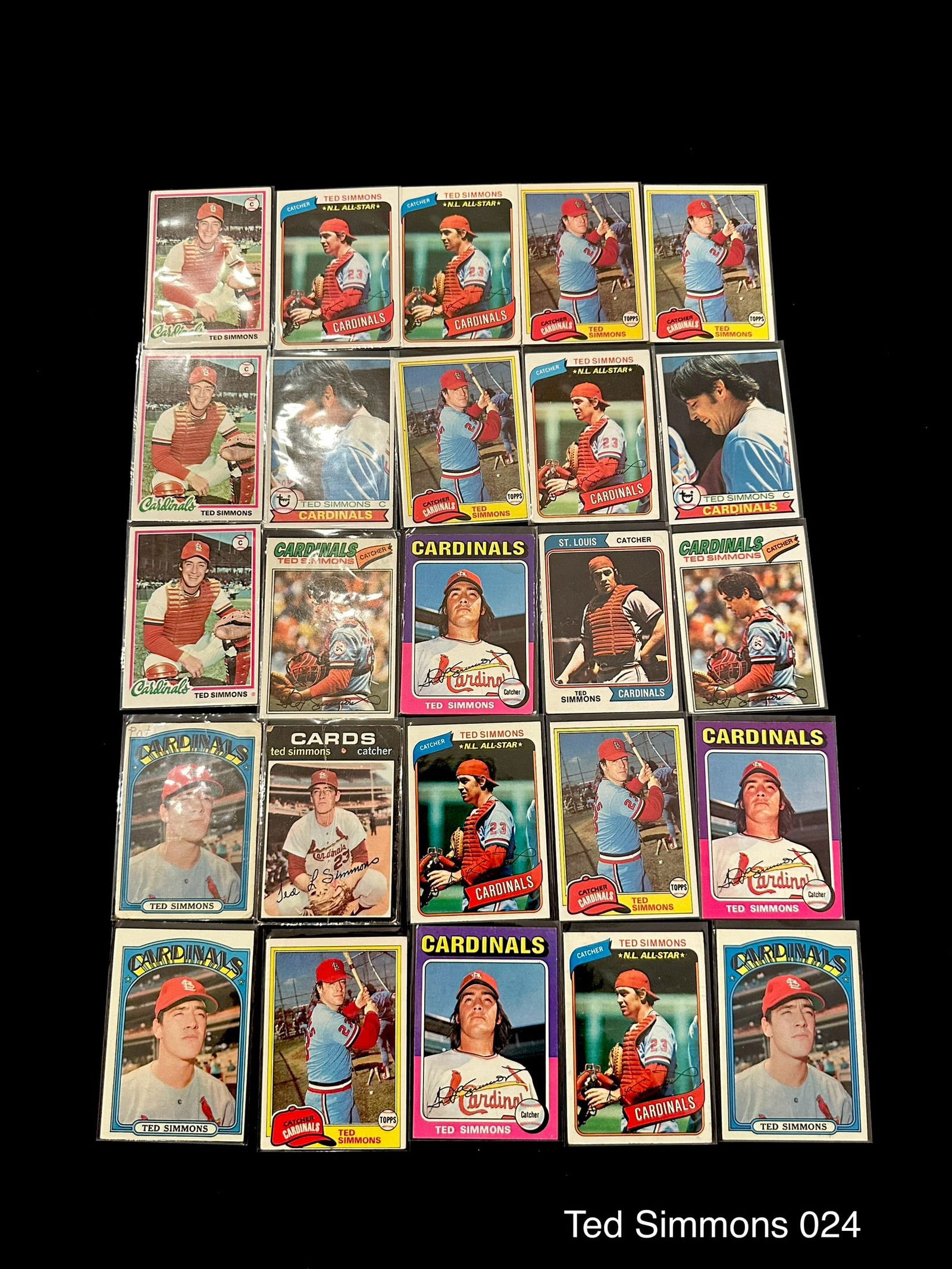 Ted Simmons Vintage Baseball Card Lot. HOF / 8 x All-Star / Catcher for St. Louis Cardinals (1 of 8)