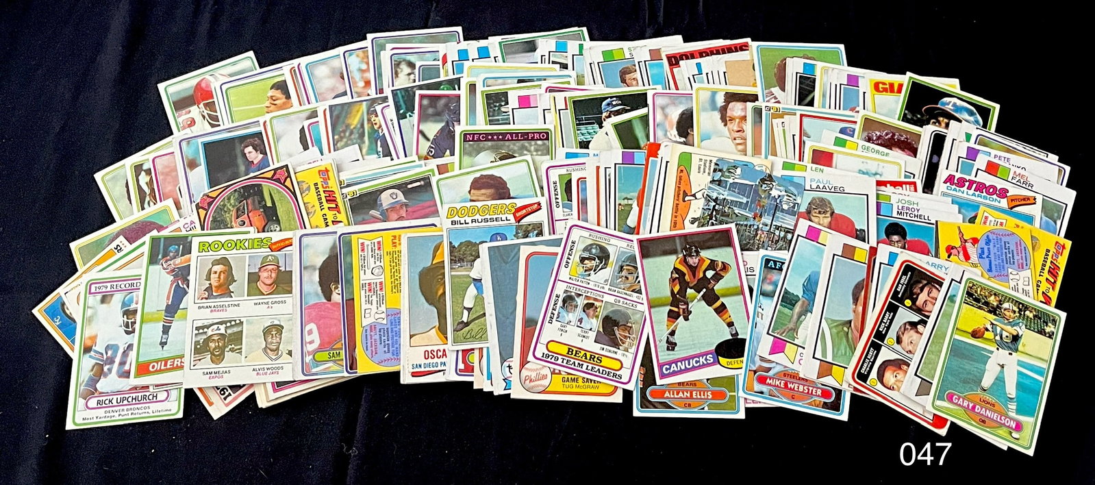 Vintage Unsearched Sports Card Lot from a Private Collection: Item: Vintage Unsearched Sports Card Lot from a Private Collection Please look at the pictures carefully to determine what you believe the condition of this collectible is. We are not professional aut