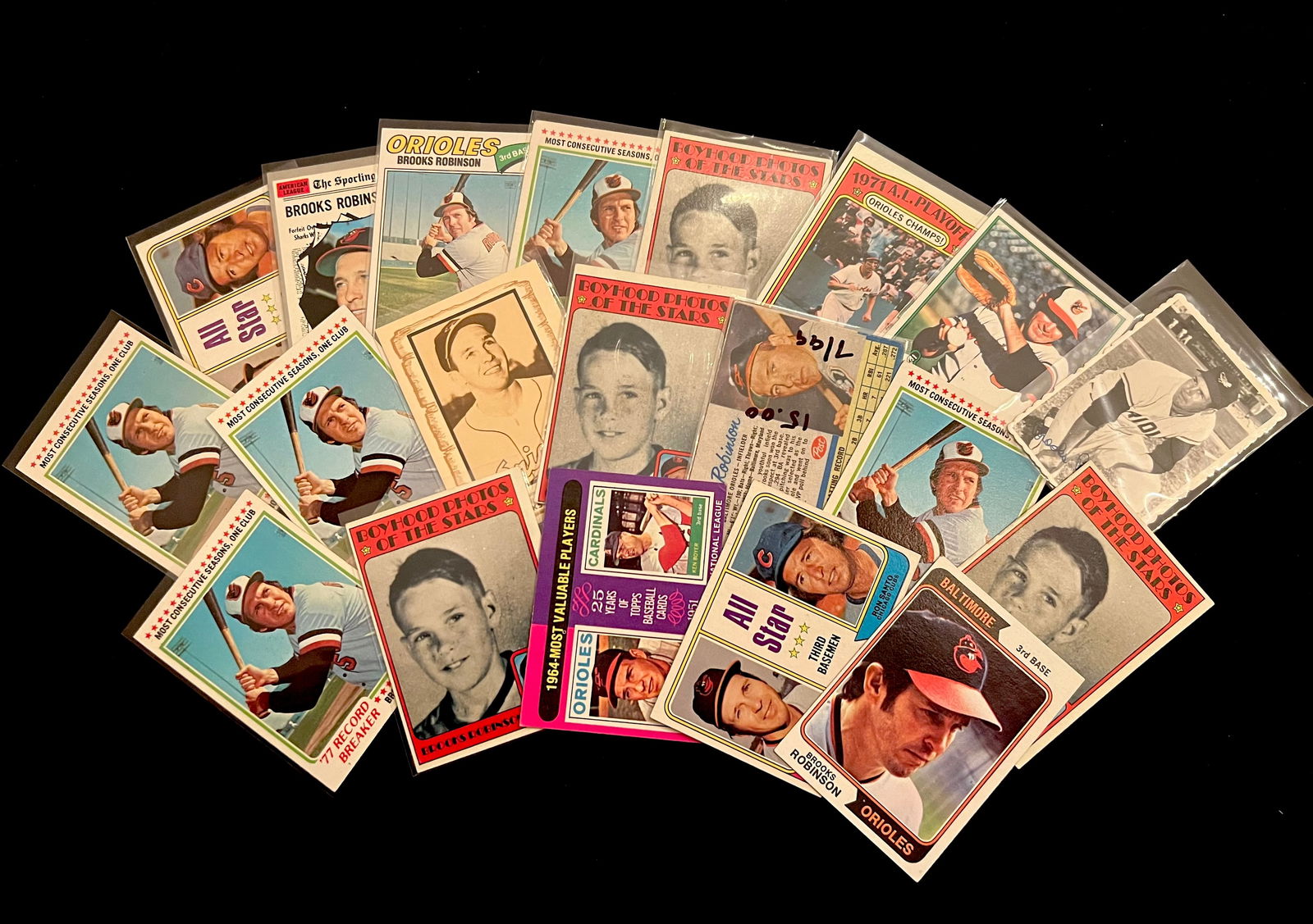 Brooks Robinson Vintage Baseball Card Lot. HOF / 18 x All-Star / 2 World Series Champion / MVP / (1 of 2)