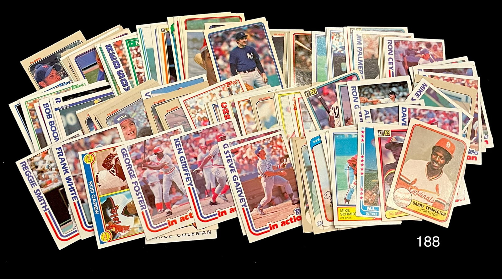 1970s and 1980s Baseball Star Lot. Mixed Stars Including HOF and Rookies.: Item: 1970s and 1980s Baseball Star Lot. Mixed Stars Including HOF and Rookies. Please look at the pictures carefully to determine what you believe the condition of this collectible is. We are not pro