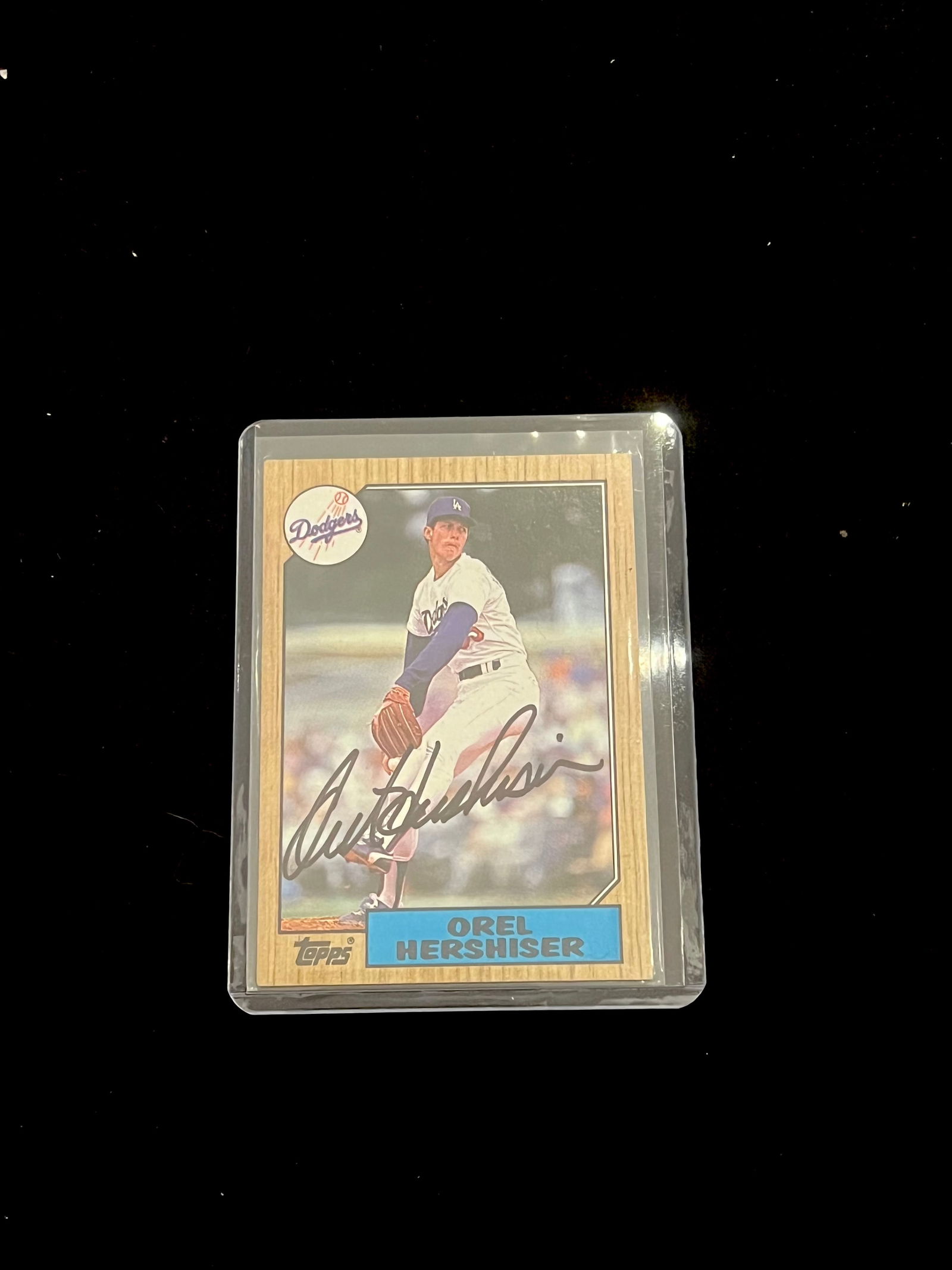 Orel Hershiser 1987 Topps Baseball Card Autograph Los Angeles Dodgers Cy Young Award Winner (1 of 3)