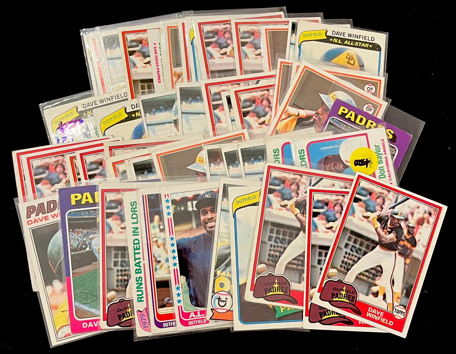 Dave Winfield Vintage Baseball Card Lot: HOF / 12 x All-Star / World Series Champion / 7 x Gold (1 of 4)