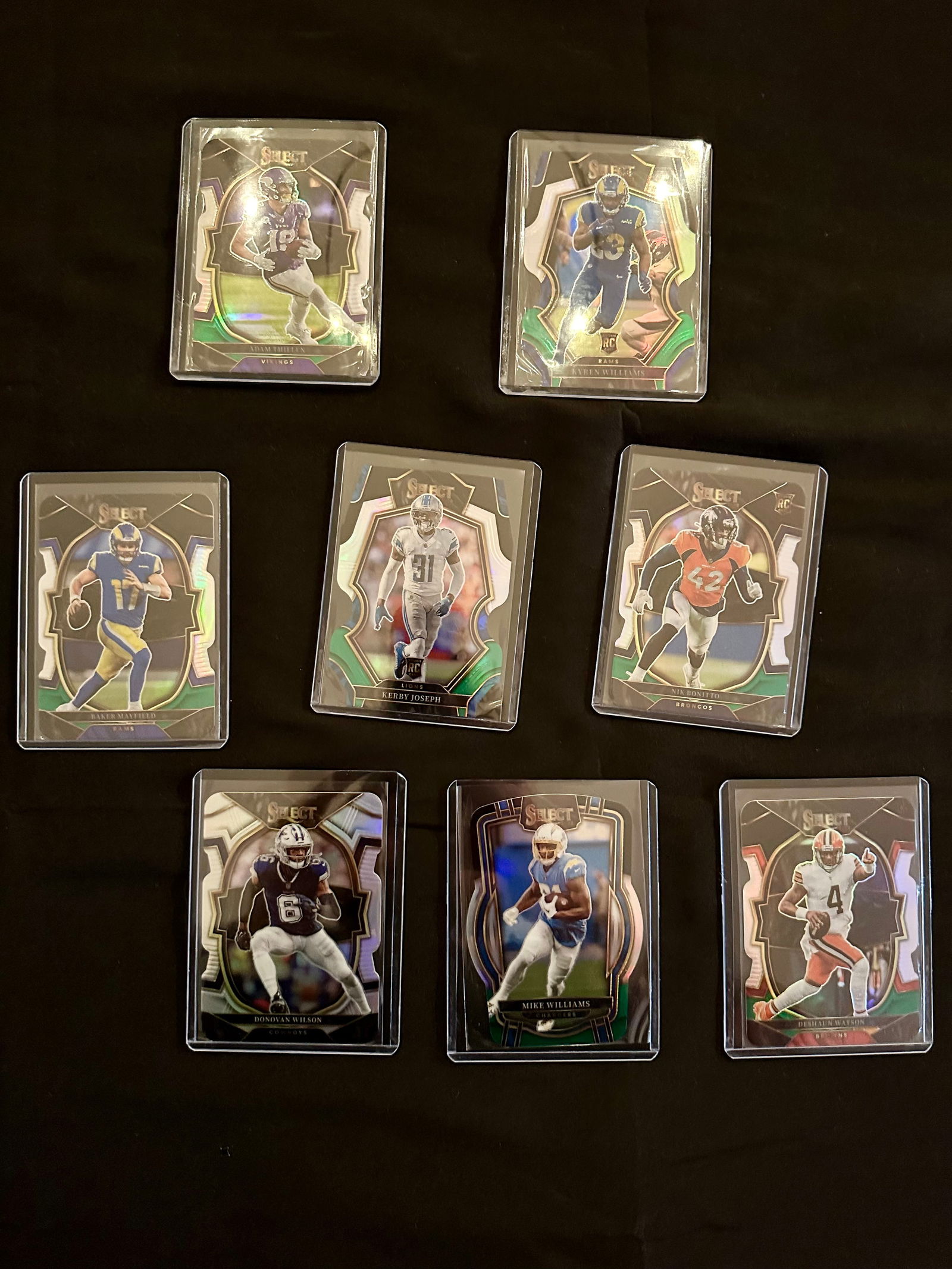 Modern Panini Football Cards (8) Card Lot Including Die Cut Prizm Inserts (1 of 4)