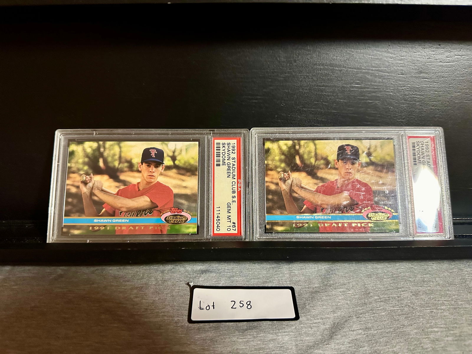 Shawn Green (2) Card Baseball Card Lot from Stadium Club Graded PSA 10 Gem Mint / PSA 9 Mint (1 of 3)