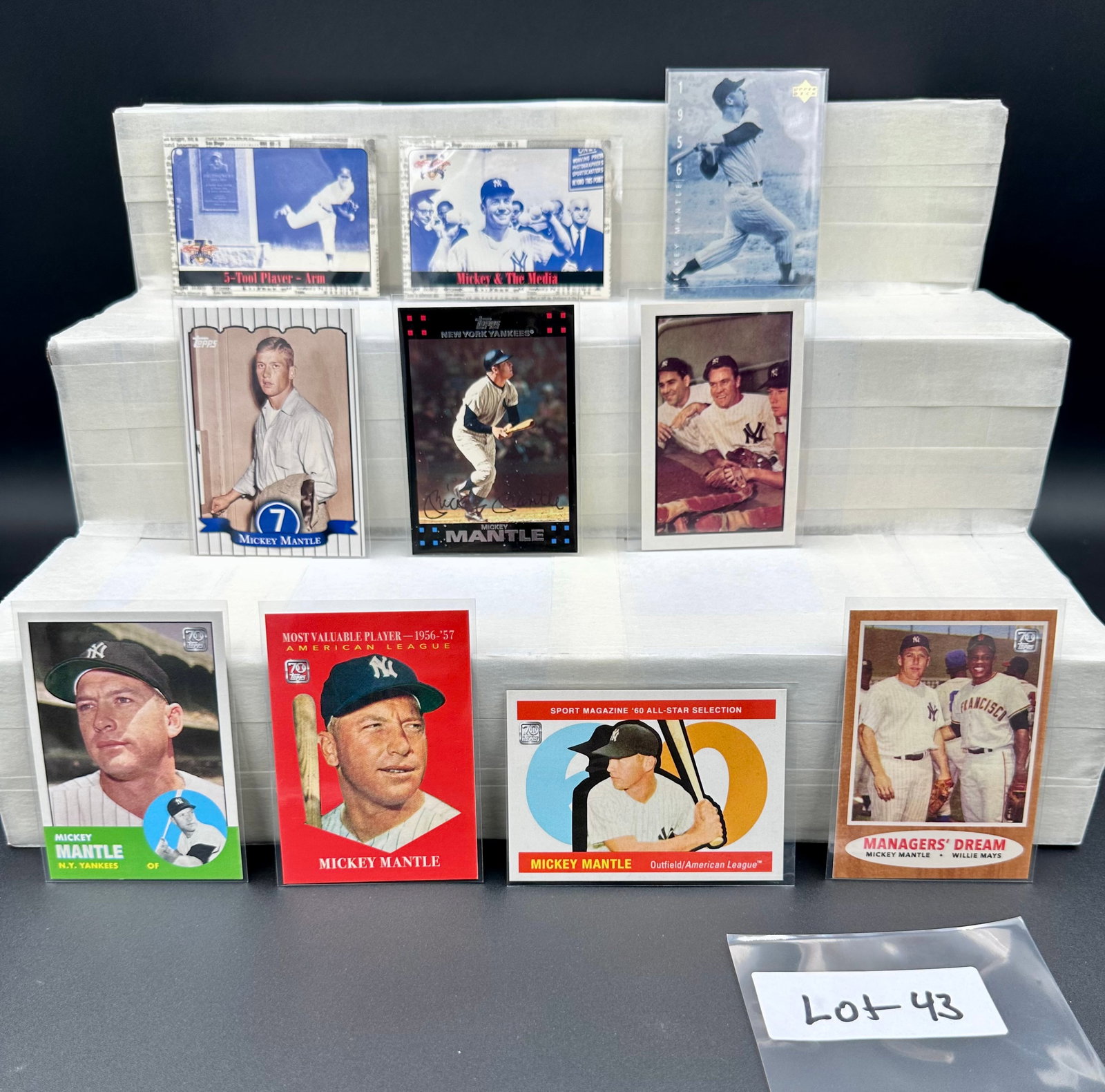 Mickey Mantle Baseball Card Lot (10) Card Total: Item: Mickey Mantle Baseball Card Lot (10) Card Total Please look at the pictures carefully to determine what you believe the condition of this collectible is. We are not professional authenticators, 