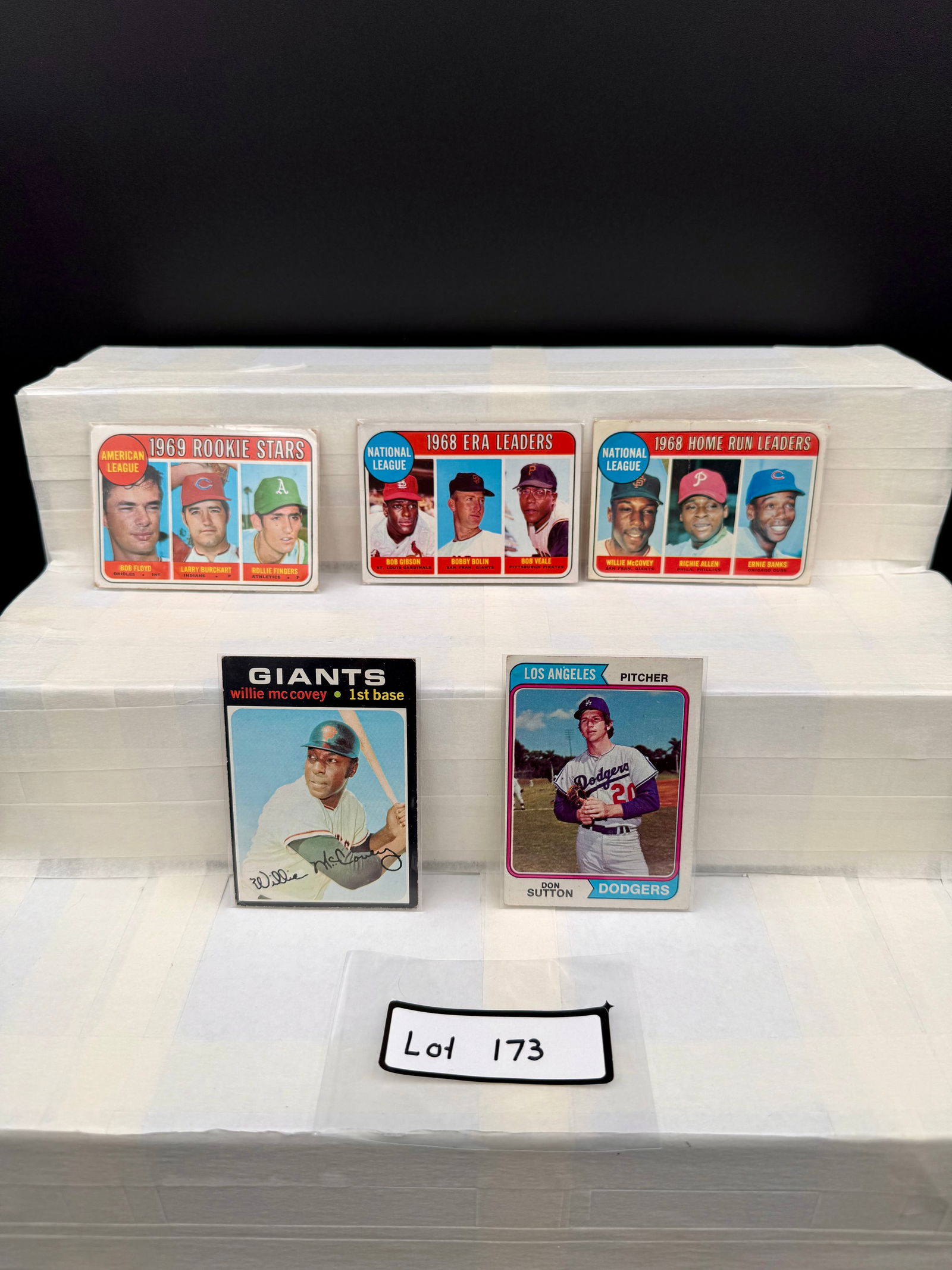 Vintage Baseball Card Lot (5) Card Total - Ernie Banks, Bob Gibson, Willie McCovey, Rollie Fingers (1 of 3)