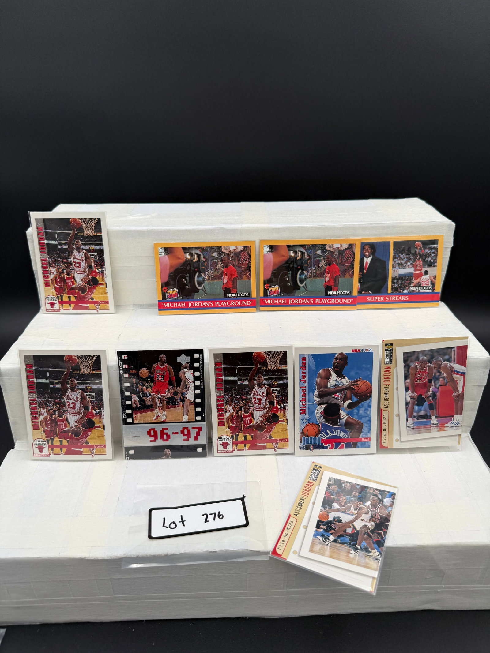 Michael Jordan Basketball Card Lot (10) Total Cards: Item: Michael Jordan Basketball Card Lot (10) Total Cards Please look at the pictures carefully to determine what you believe the condition of this collectible is. We are not professional authenticato