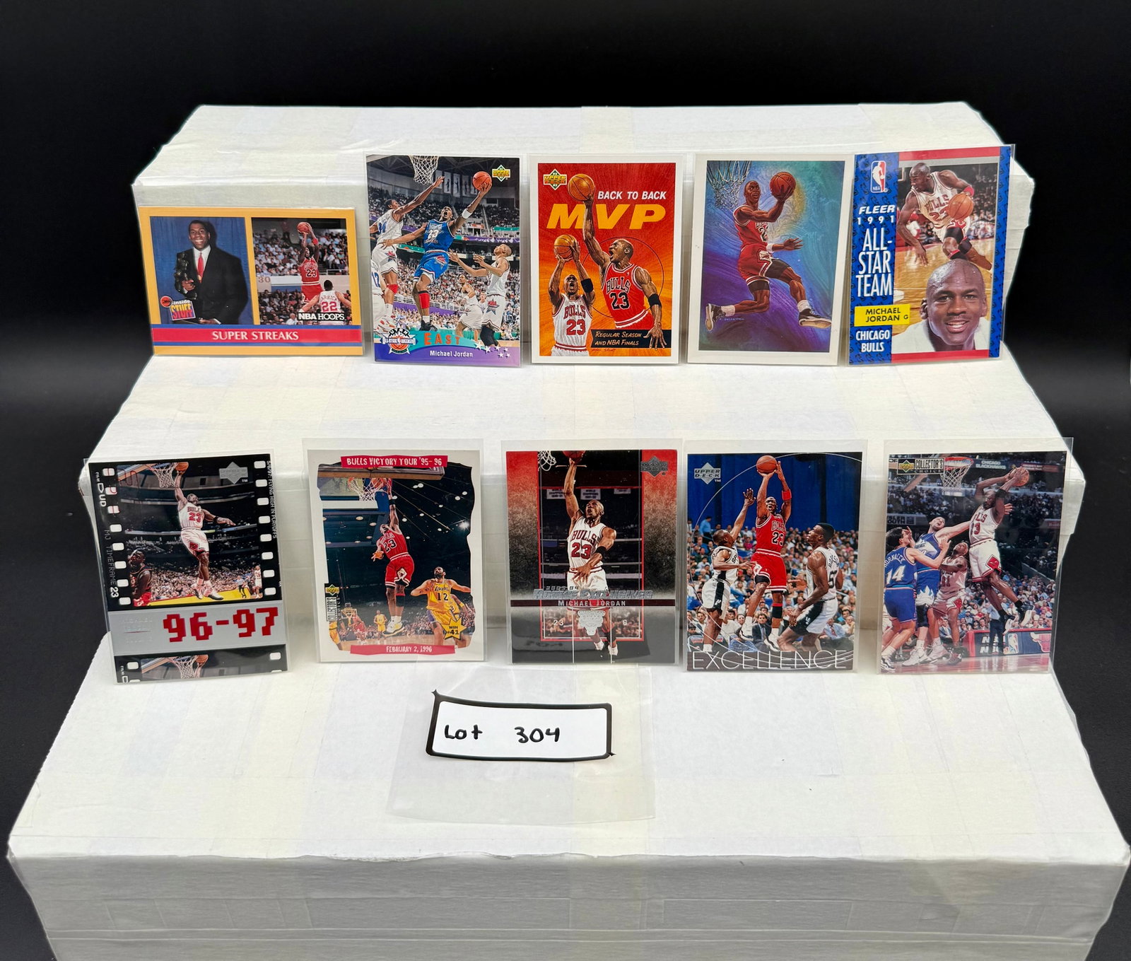 Michael Jordan Basketball Card Lot (10) Total Cards: Item: Michael Jordan Basketball Card Lot (10) Total Cards Please look at the pictures carefully to determine what you believe the condition of this collectible is. We are not professional authenticato