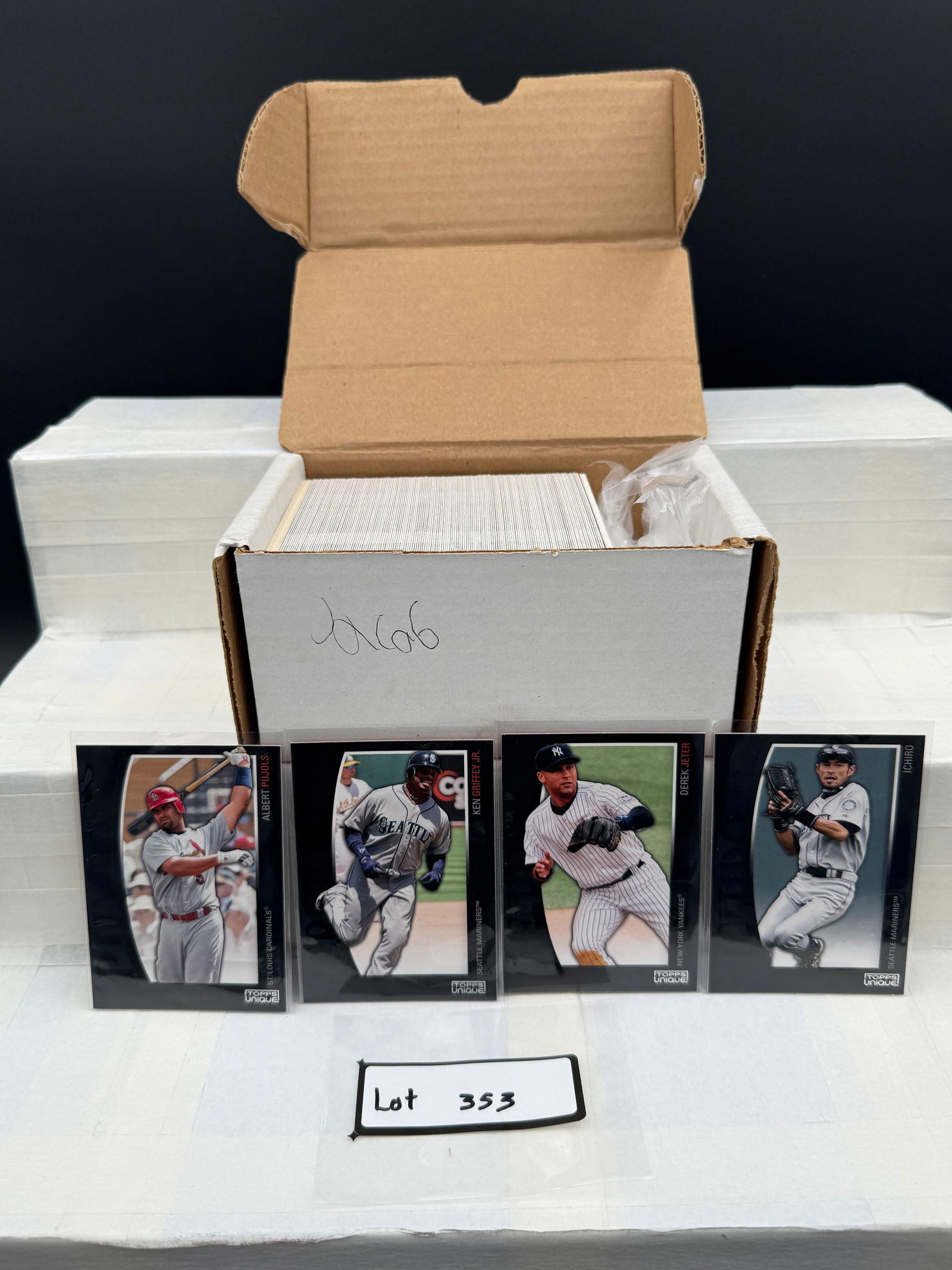 Complete Set of 2009 Topps Unique Baseball Set. Ken Griffey, Jr., Derek Jeter, Ichiro, Albert Pujols (1 of 4)