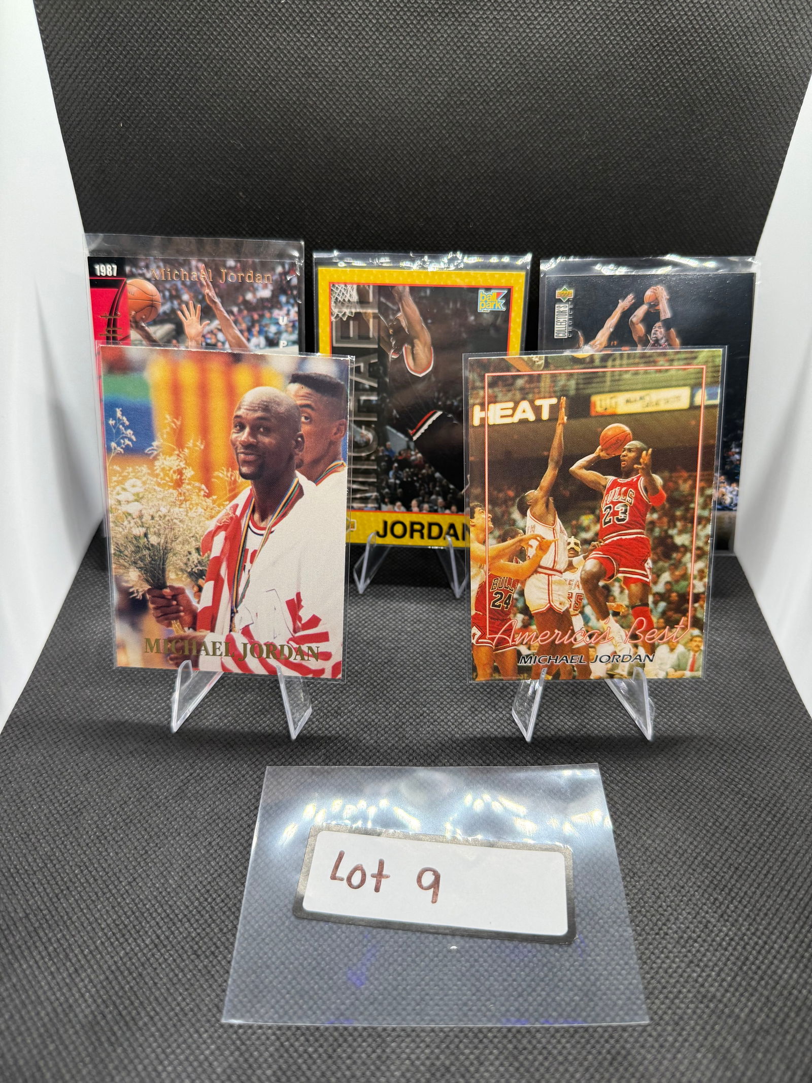 (5) Michael Jordan Basketball Cards Chicago Bulls - Insert Cards, Prototypes, Serial Numbered (1 of 4)