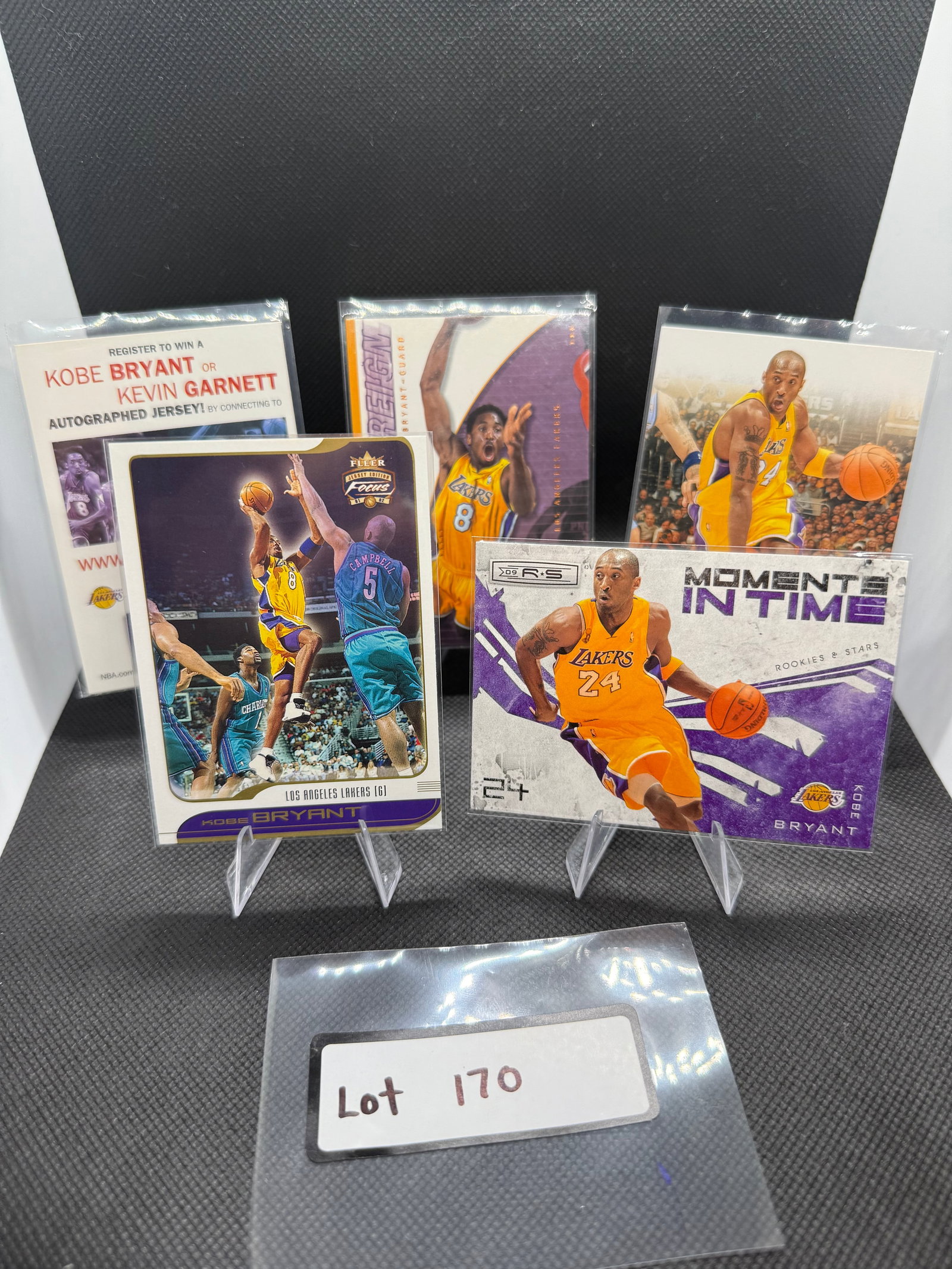 (5) Kobe Bryant Basketball Cards Los Angeles Lakers: Item: (5) Kobe Bryant Basketball Cards Los Angeles Lakers Please look at the pictures carefully to determine what you believe the condition of this collectible is. We are not professional authenticato