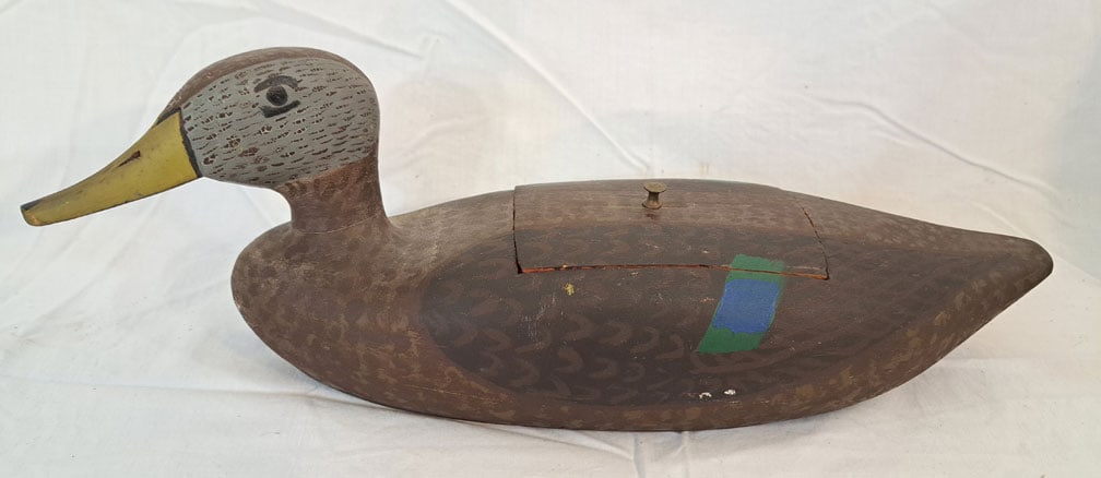 Wooden Duck Decoy Box (1 of 6)