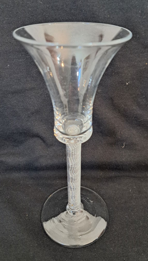 Air Twist Wine Glass: 6 5/8" Tall X 2 1/2" foot