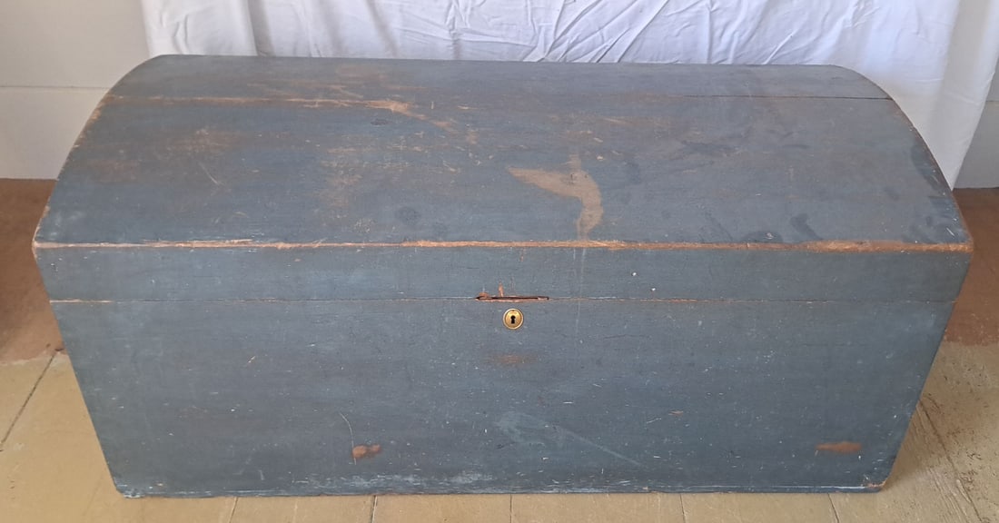 Blue Dome Top Chest (1 of 7)