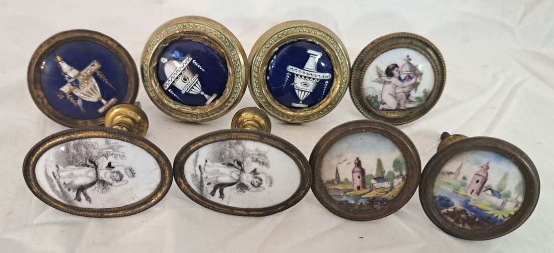 Lot of Eight Enamel Curtain Tie Backs. (1 of 3)