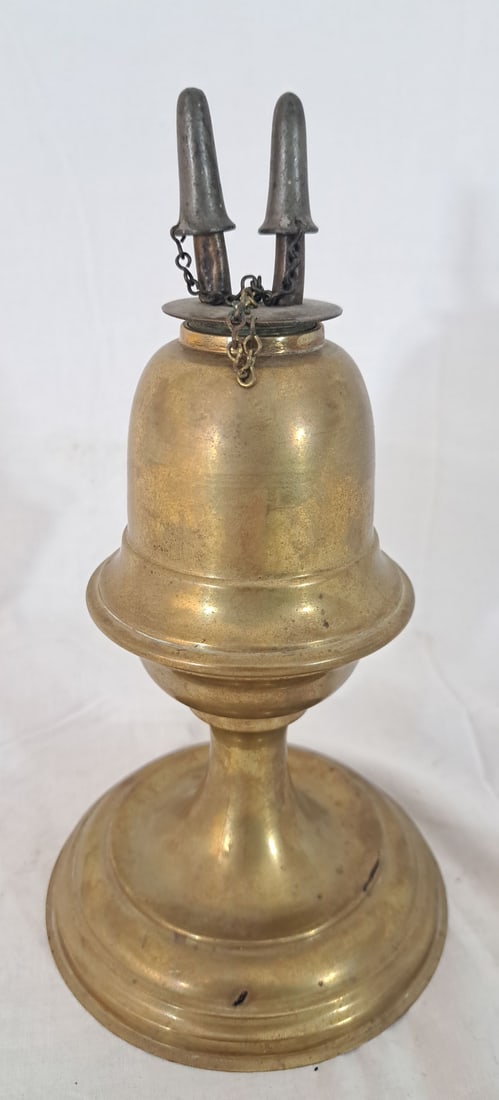 Brass Whale Oil Lamp signed "Dyott & Kent Makers Philadelphia.": 8" Tall X 4 1/4" Wide.