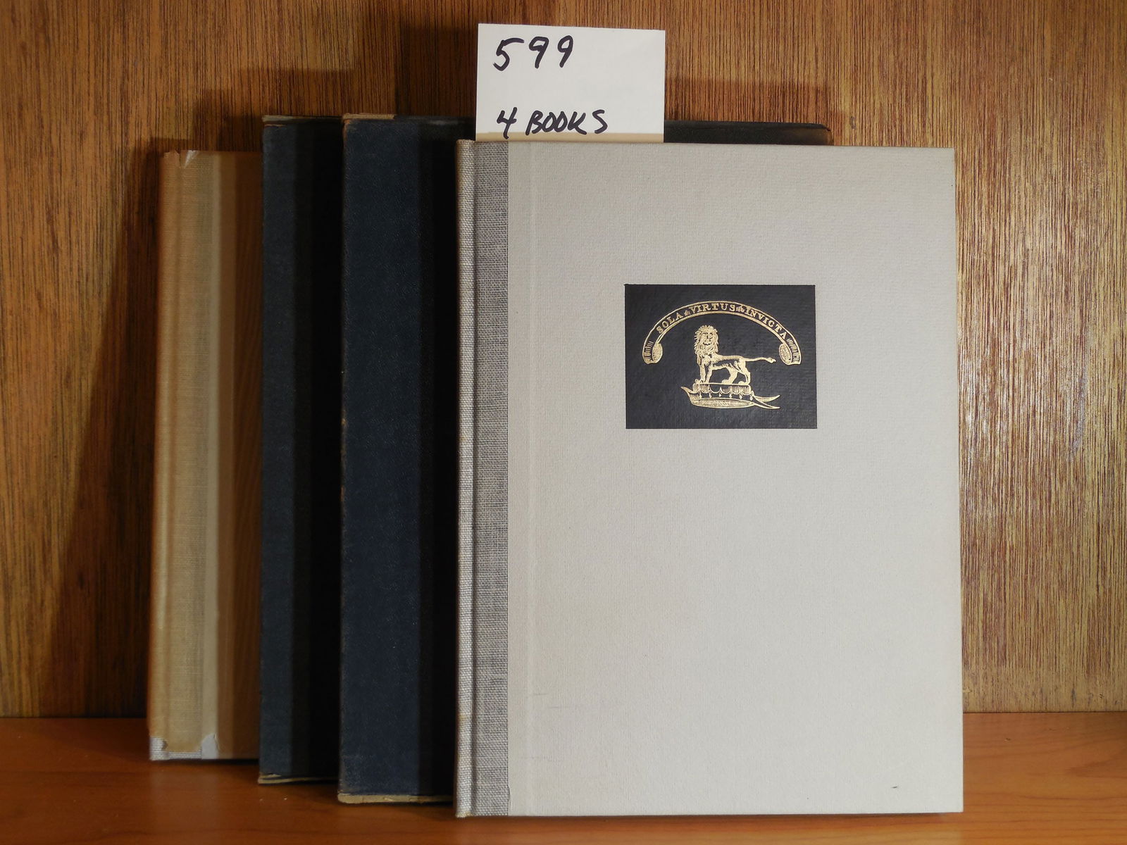 4 Volumes American Silver (1 of 5)