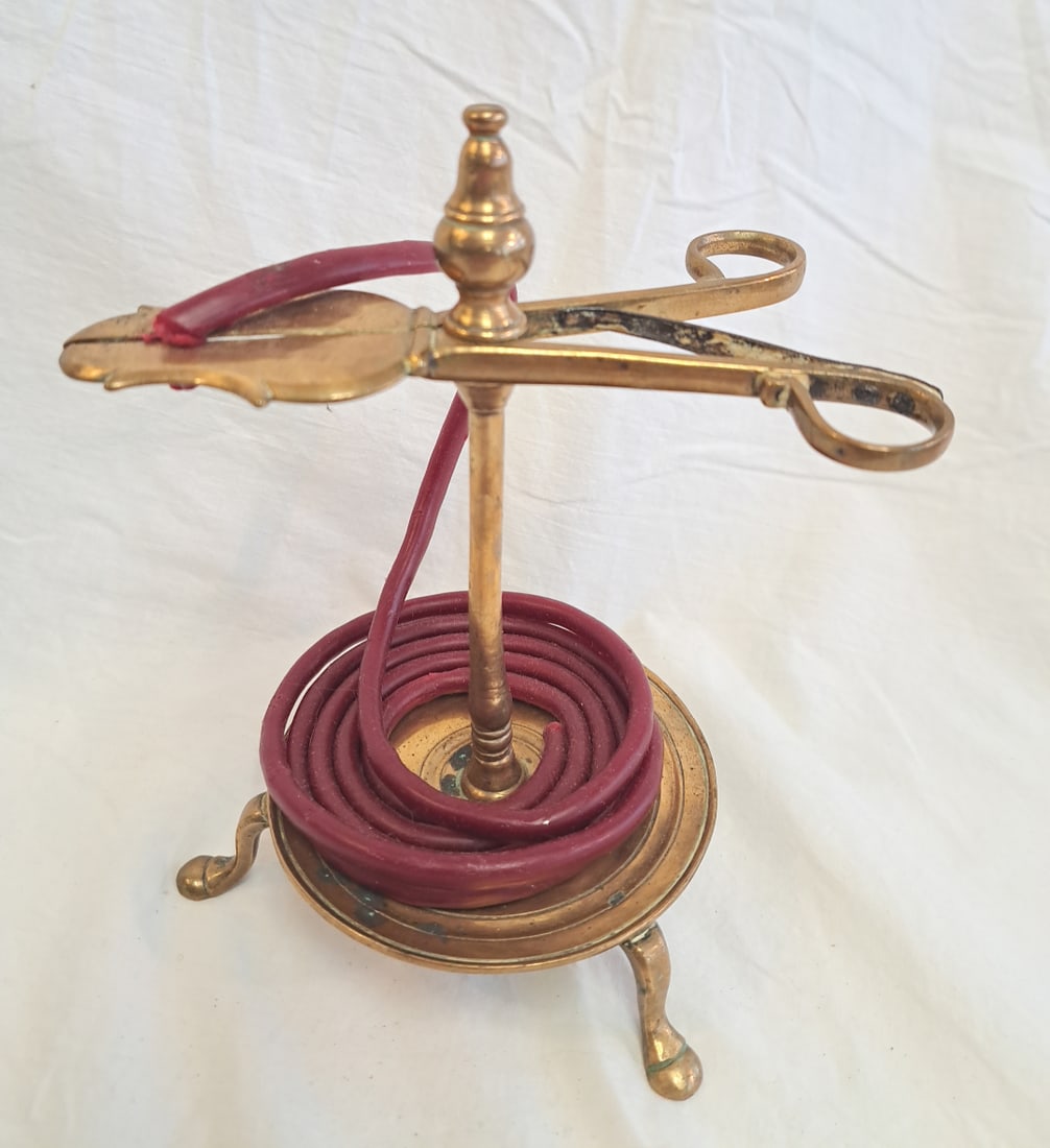 Early Brass Wax Jack (1 of 6)