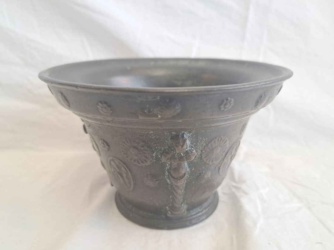 Early Bronze Mortar. (1 of 6)