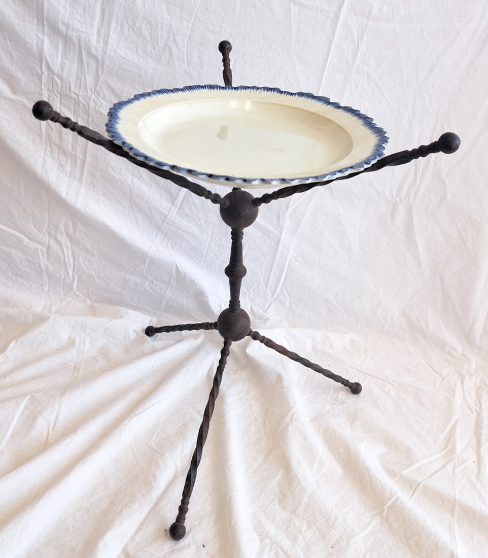 Early Wrought Iron Plate Warmer. (1 of 7)