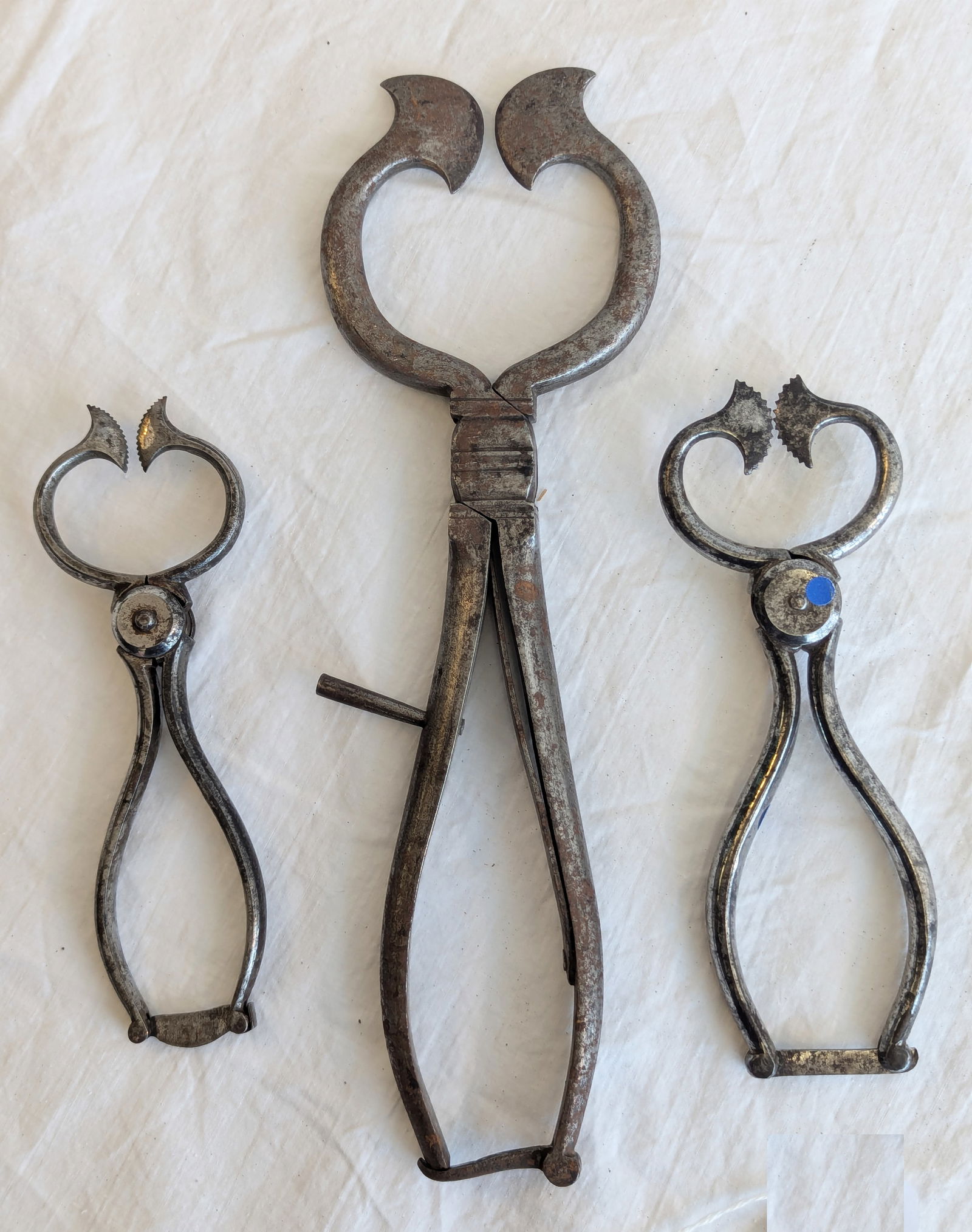 Lot of Three Early Sugar Knippers.: Largest: 10" x 3 1/4" Smallest: 5 7/8" x 1 7/8"