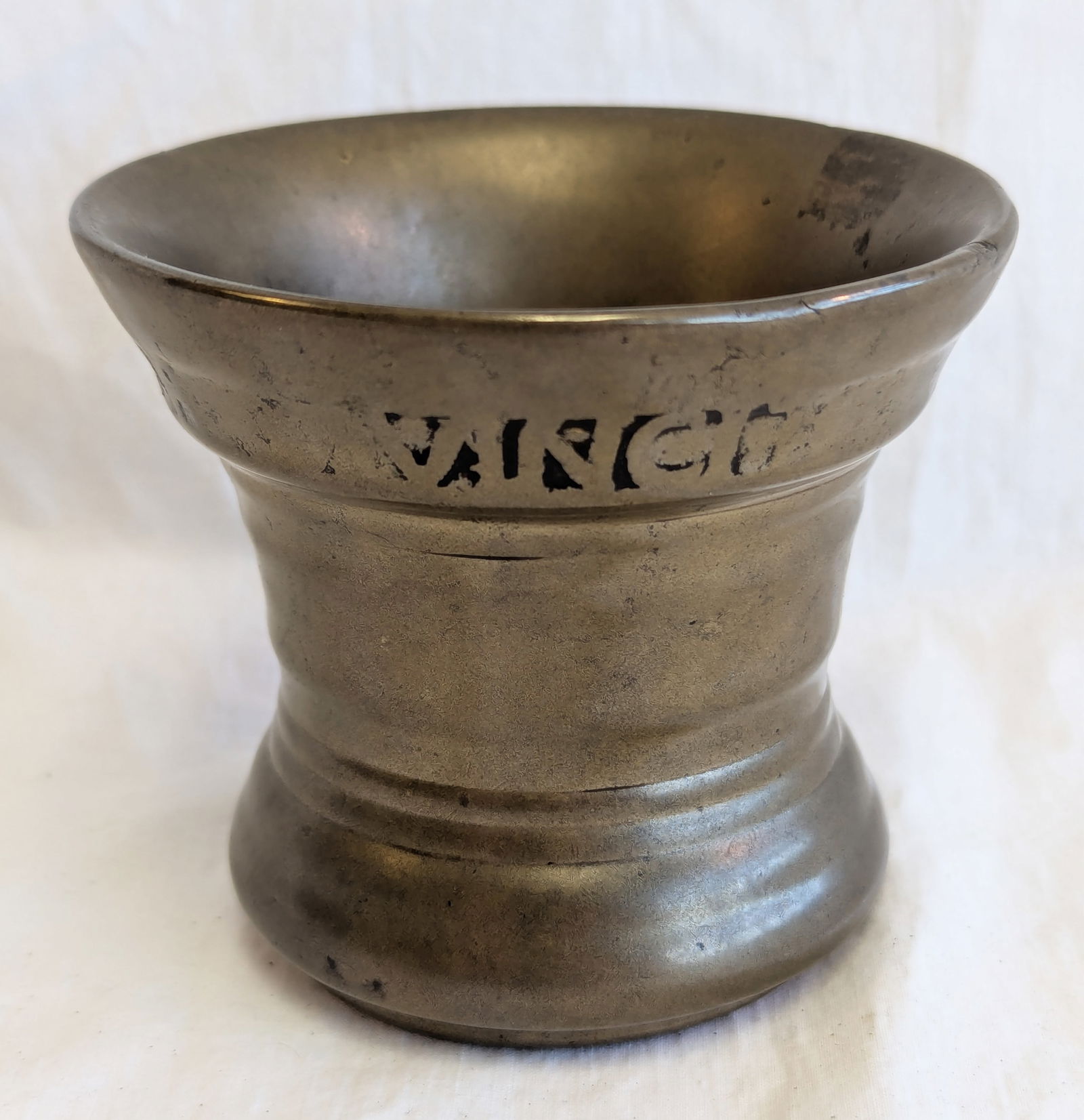 Early Bronze Mortar. (1 of 8)