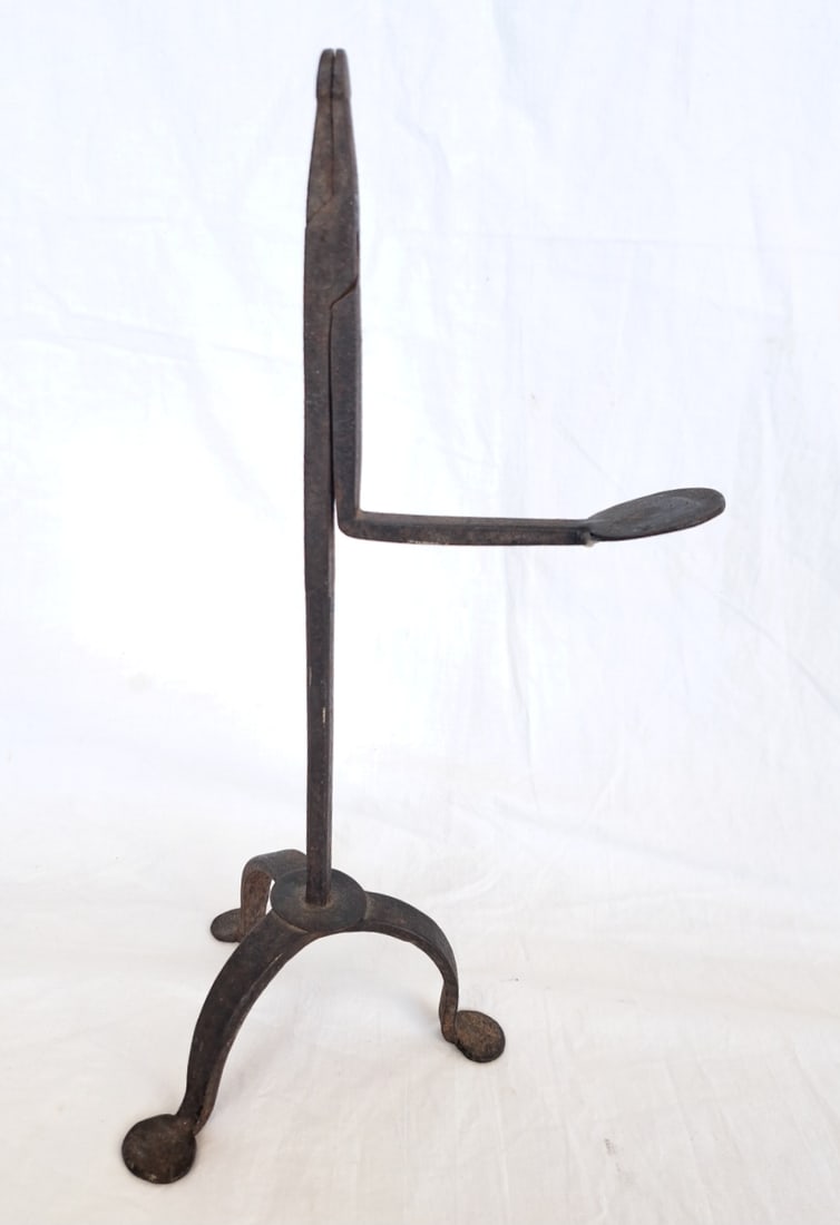 Early Wrought Iron Rush Light (1 of 6)