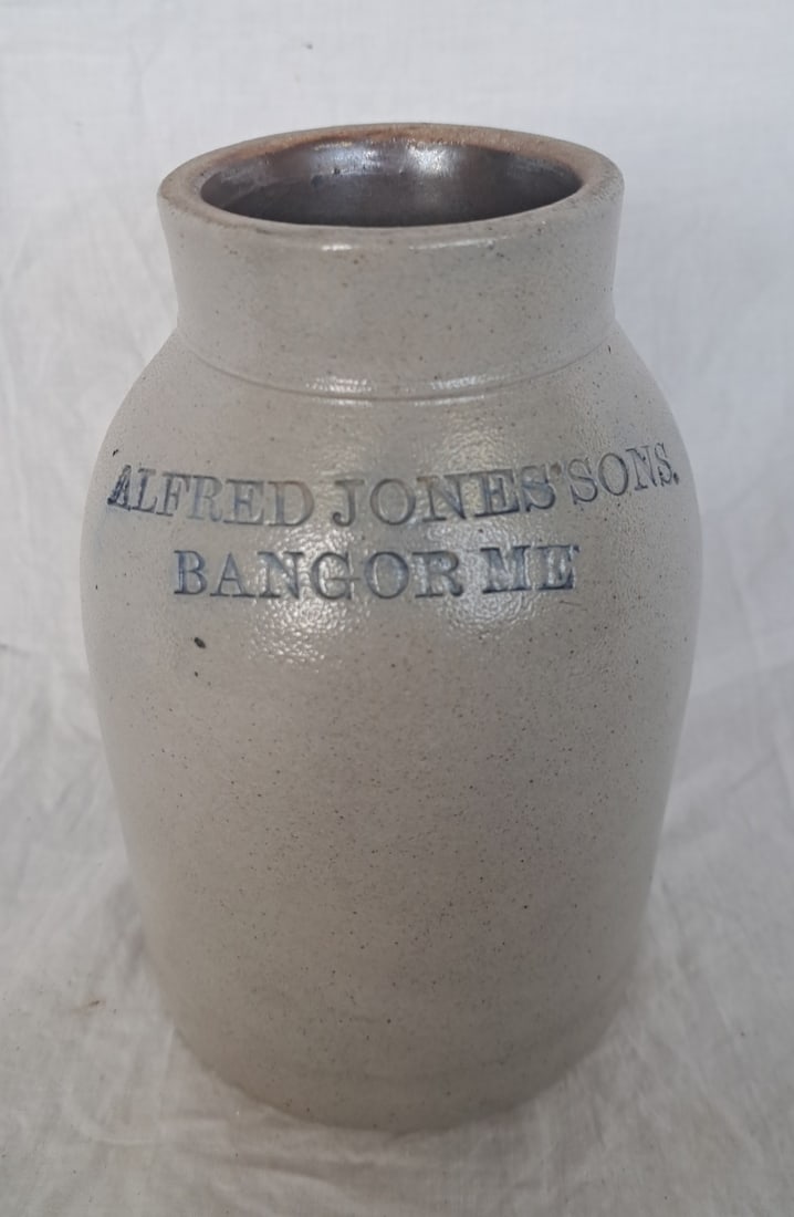 Early Stoneware Alfred Jones Oyster Jar from Bangor, Maine: 7" tall x 4" at base
