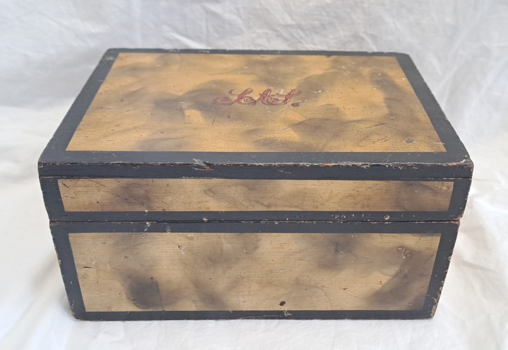 Early Smoke Decorated Document Box from Maine (1 of 7)