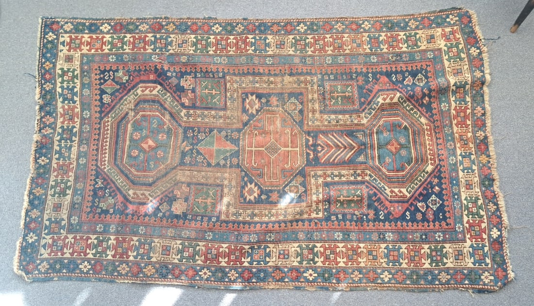 Oriental Rug: 71" x 41"