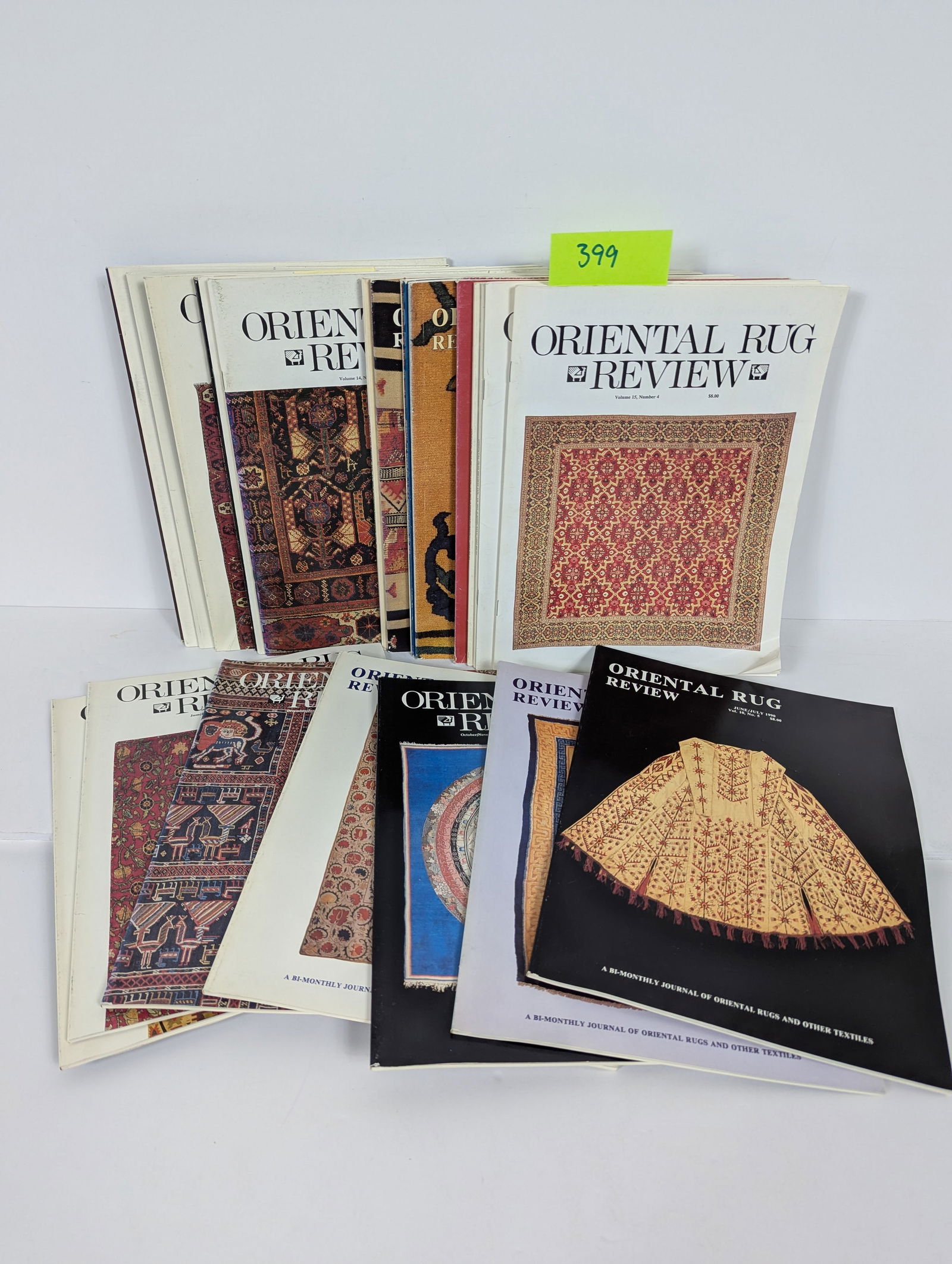 26 Booklets Volumes- Oriental Rug Review: 26 Booklets Volumes- Oriental Rug Review – Cambridge MassachusettsOriental Rug Reviews Range from 1989 through 1993