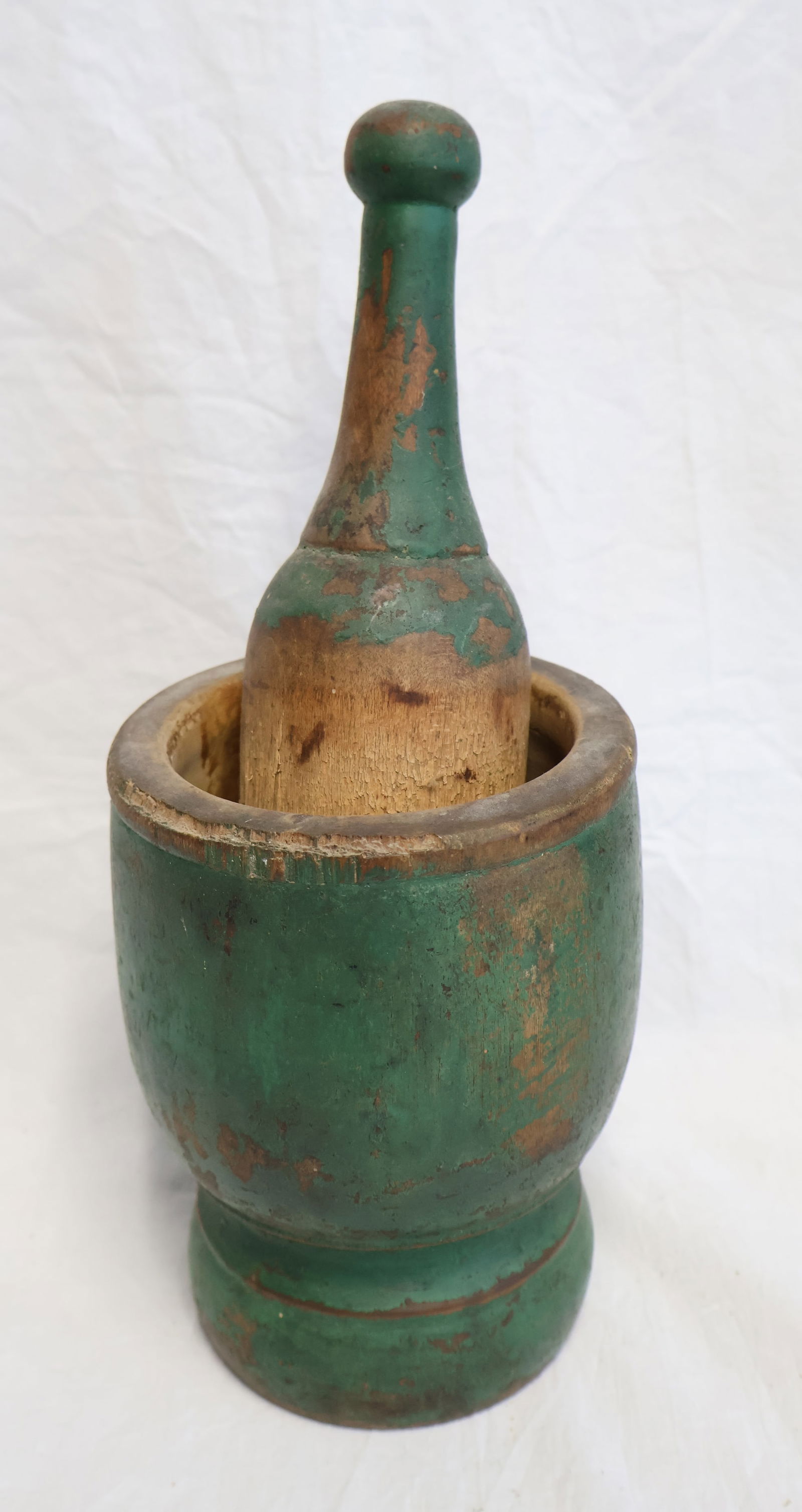 Early Mortar and Pestle Signed R. Brown: Mortar: 6 1/2" tall x 5" at top Pestle: 9" Gurley Auction Company provides In House Packing and Shipping and strive to keep costs as reasonable as possible. Please take the time to research