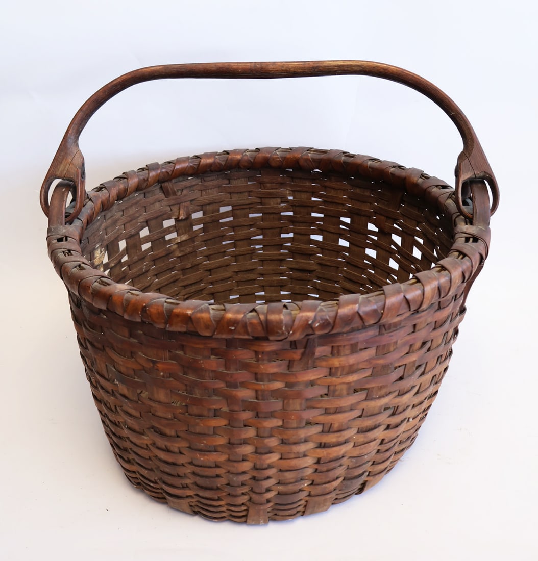 Early Split Ash Swing Handle Basket (1 of 7)