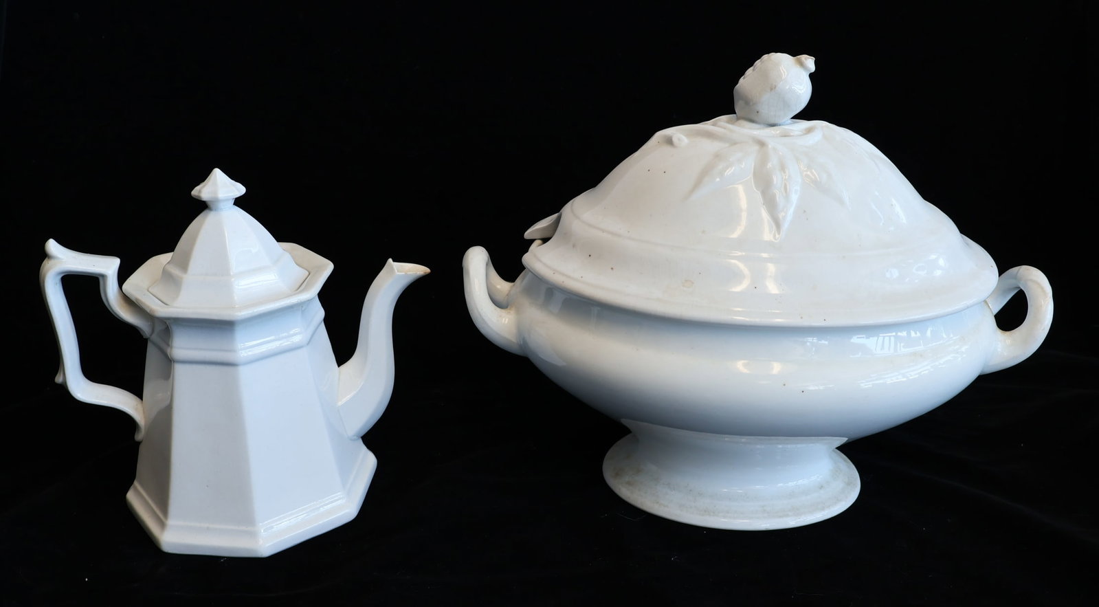 Lot of Two Pieces of Ironstone- Soup Tureen and Teapot (1 of 10)