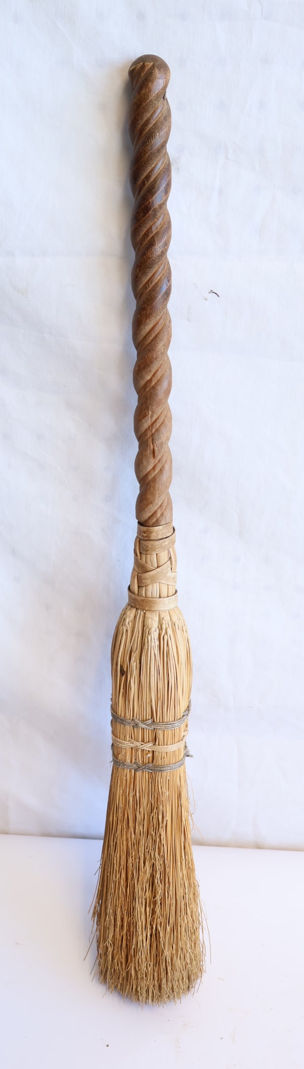 Early Twist Handled Broom: 28" x 3" x 3" Gurley Auction Company provides IN HOUSE PACKING AND SHIPPING and we strive to keep costs as reasonable as possible. Please take the time to research the cost of shipping for the items t