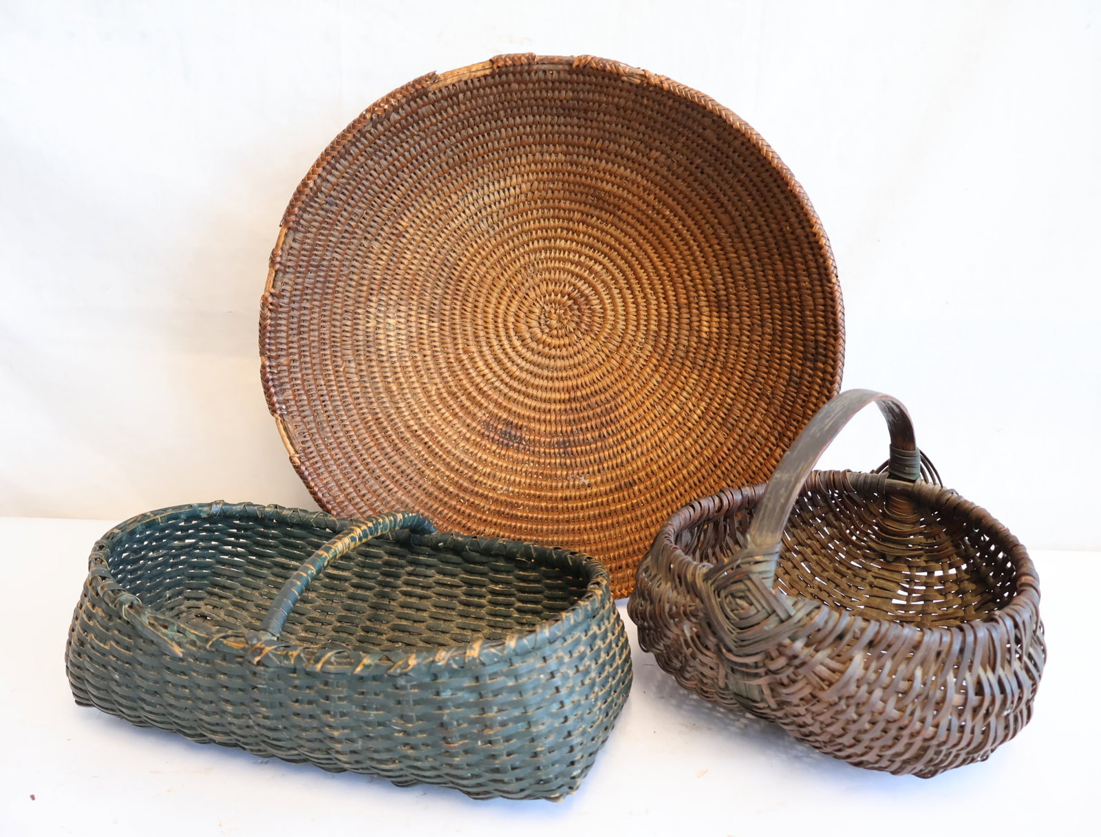 Lot of Three Native American Baskets (1 of 14)