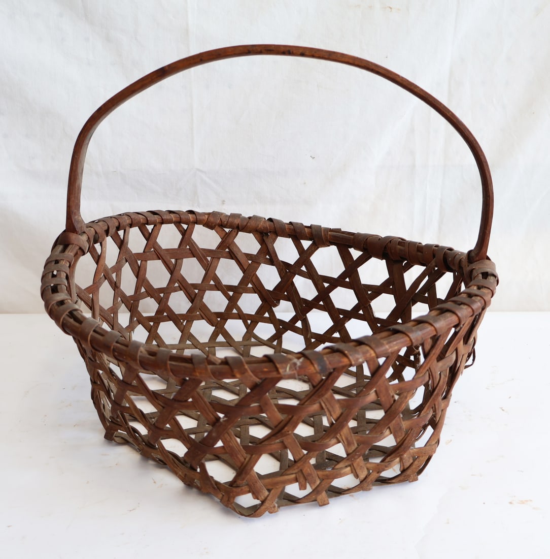 Split Ash Basket (1 of 6)