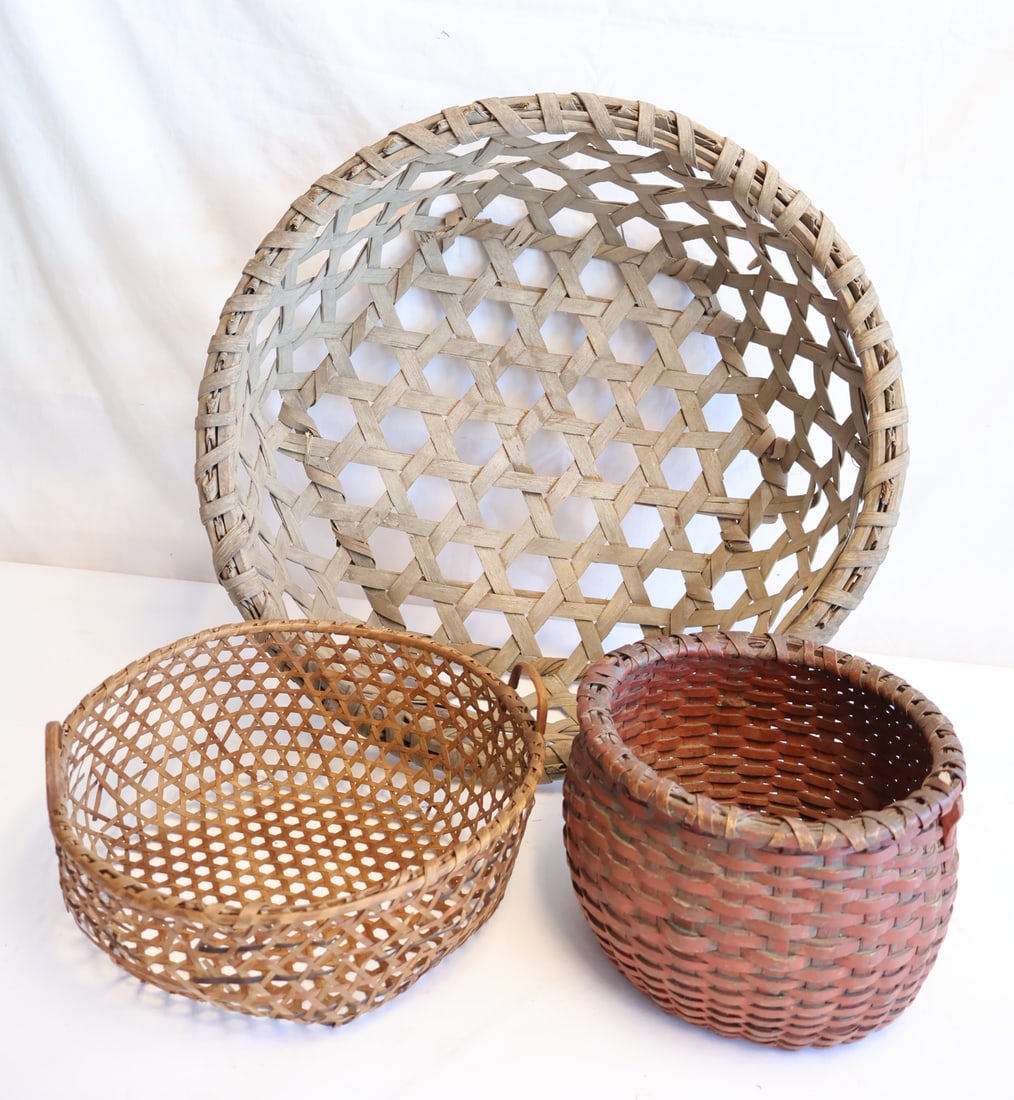 Lot of Three Baskets (1 of 12)