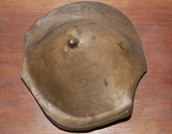 Bronze Sculpture by Voughn; Size: 7"x8"