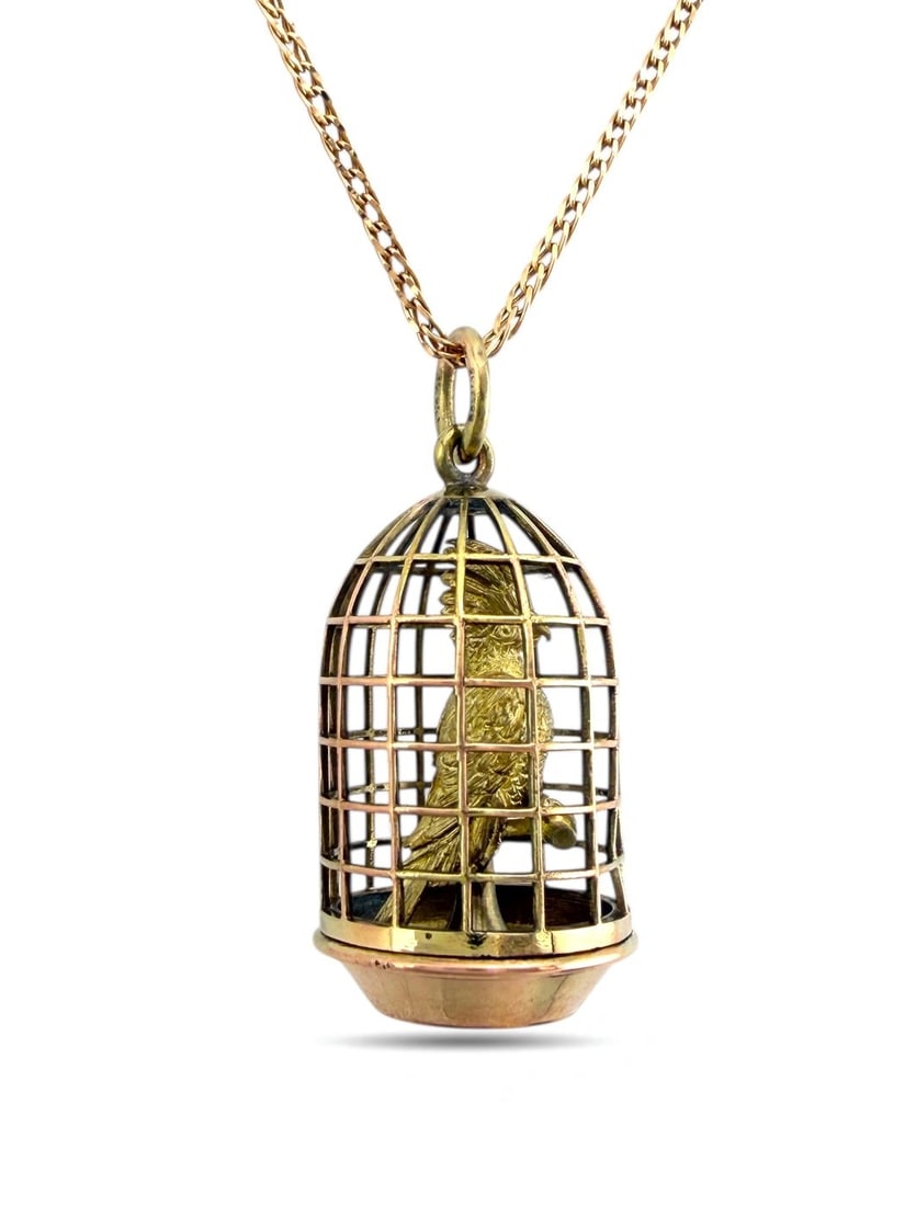 Fabergé - Pendant - 14 kt. Yellow gold, Fabergé Imperial Russian 56K Gold Egg Pendant with Parrot (1 of 6)