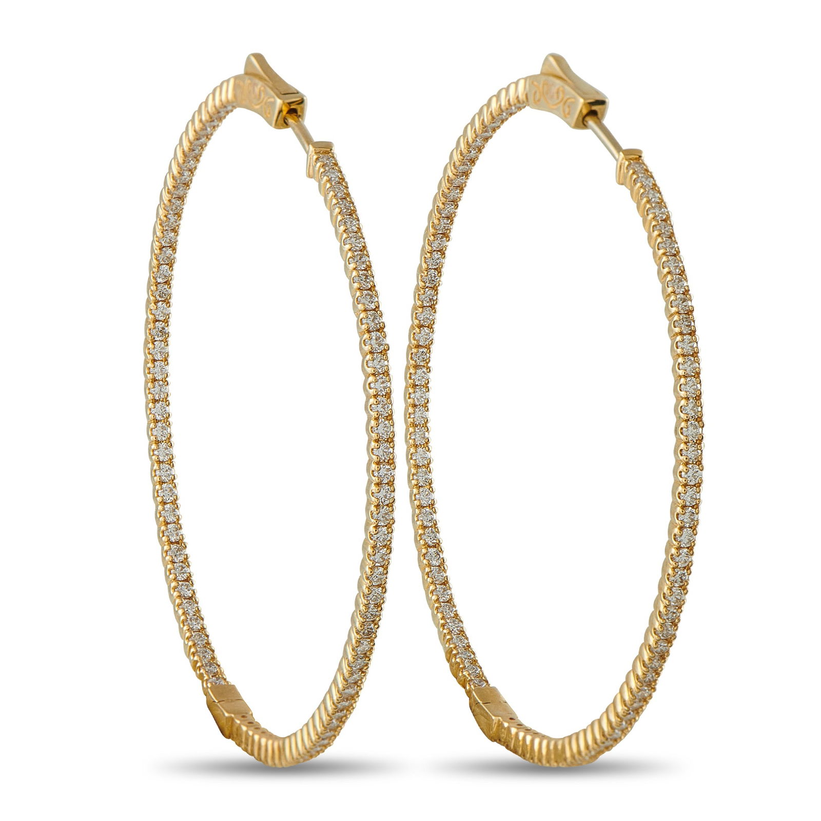 Exclusive 14K Yellow Gold 1.80ct Diamond Inside-Out Hoop Earrings: An elegant, understated design makes these hoop earrings appropriate for any occasion. Crafted from 14K Yellow Gold, Diamonds with a total weight of 1.80 carats allow them to effortlessly catch the li