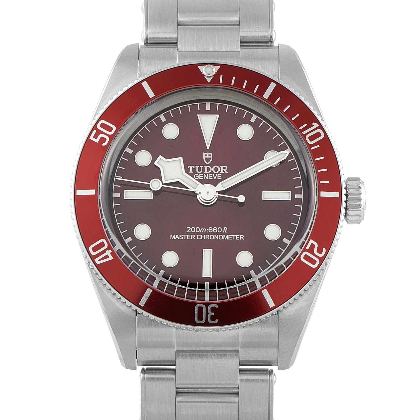 Tudor Black Bay 58 Burgundy Steel Watch M7939A1A0RU: Distinguished by its burgundy palette, this Black Bay ref. M7939A1A0RU also marks the arrival of Master Chronometer certification in the 39mm case format. This compact and richly colored model with mo