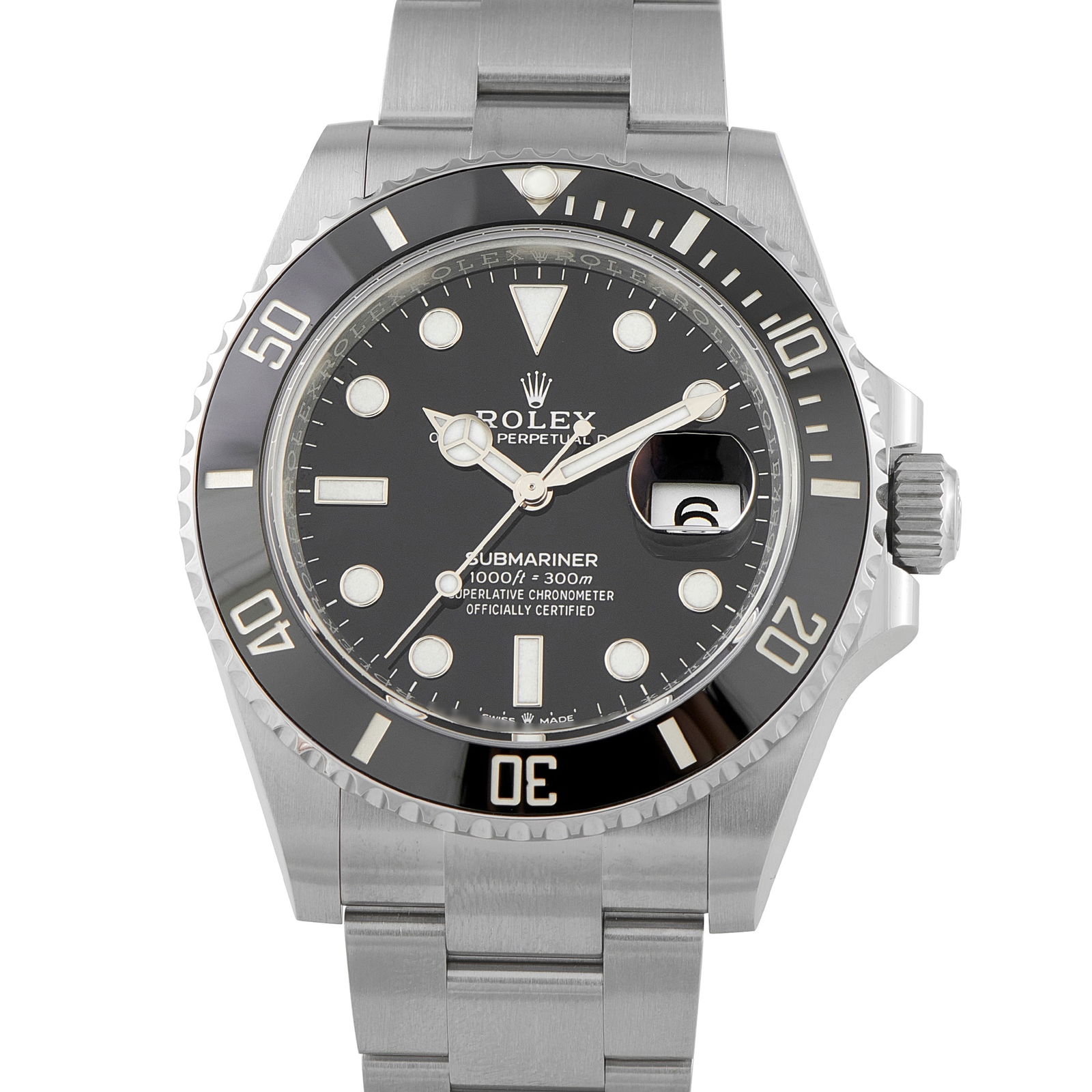 Rolex Submariner Date Steel Watch 126610LN: Rolex ’s Submariner ref. 126610LN keeps things direct. The 41mm Oystersteel case feels solid without wearing heavy, and the black dial with luminous hands and hour markers stays clear and easy to re