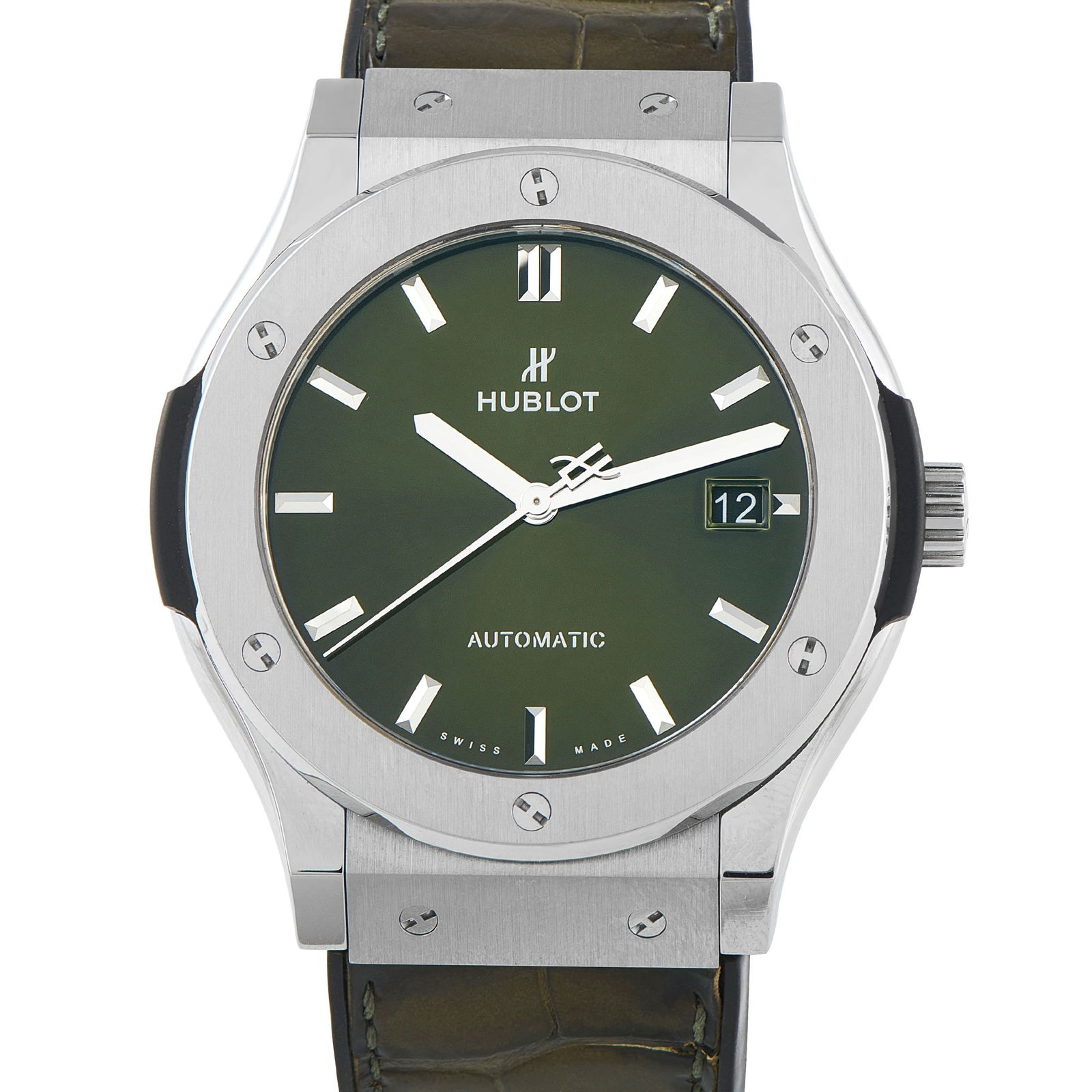 Hublot Classic Fusion Green Dial Titanium Watch 511.NX.8970.LR: Hublot’s Classic Fusion ref. 511.NX.8970.LR takes a deliberately relaxed approach to modern luxury. The 45mm titanium case keeps its presence light and wearable, with the mix of polished and brushed