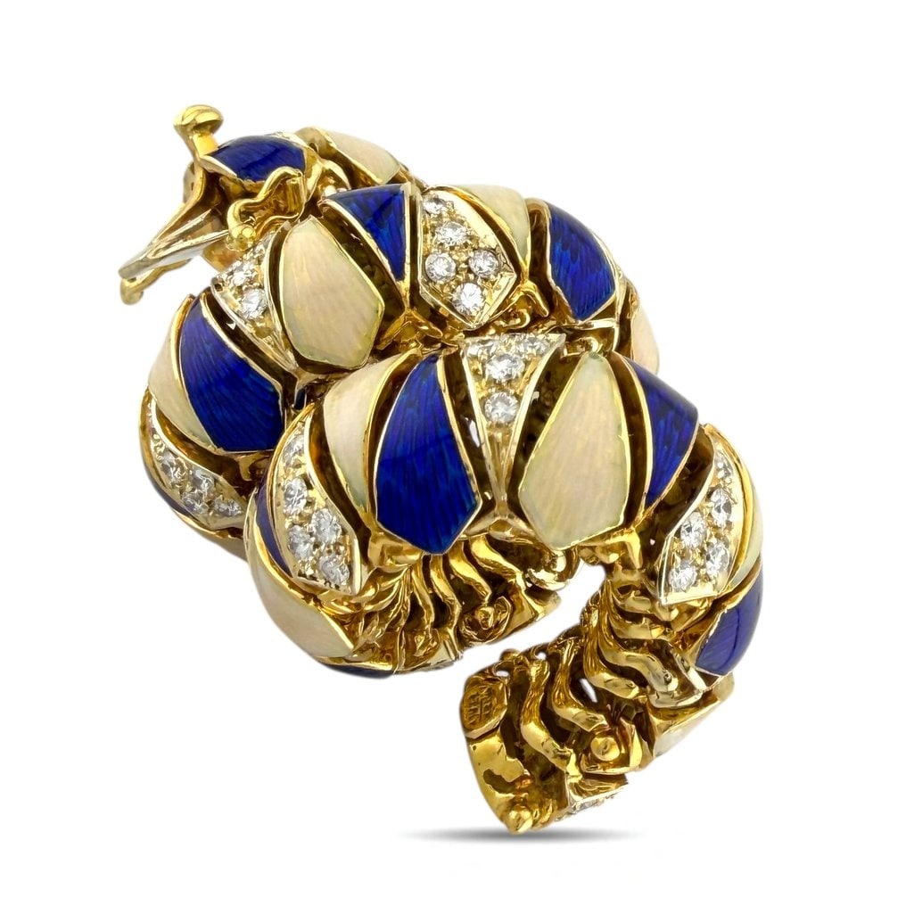 Bracelet - 18 kt. Yellow gold, Exclusive Italian 18K Yellow Gold 2.70ct Diamond, Blue and Tan: Exclusive Italian 18K Yellow Gold 2.70ct Diamond, Blue and Tan Enameled BraceletThis covered bracelet pairs lively blue and tan enamel with a warm yellow gold frame for a refined, decorative effect. T