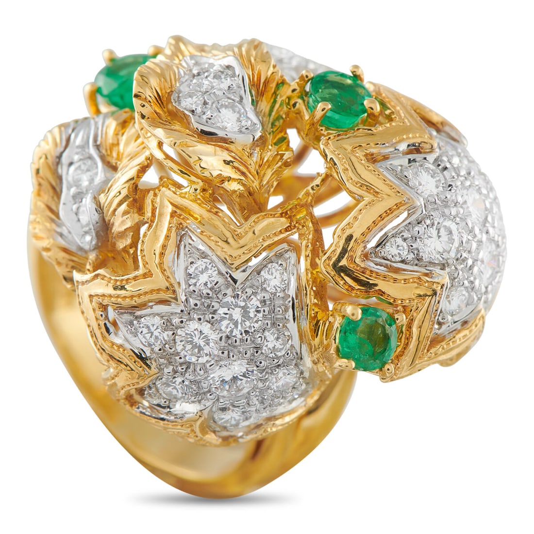18K Yellow Gold 1.65ct Diamond and Emerald Ring: 18K Yellow Gold 1.65ct Diamond and Emerald Ring METAL & STONES Metal 18K Yellow Gold Stones Diamond, Emerald Diamond Carat 1.65 Gemstone Carat 0.70 Stamp 750 DIMENSIONS Size US 6.75, EU 54 Weight 19.7