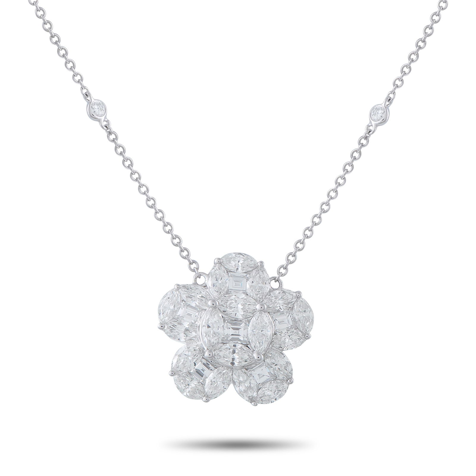 Exclusive 18K White Gold 4.75ct Diamond Necklace (1 of 4)