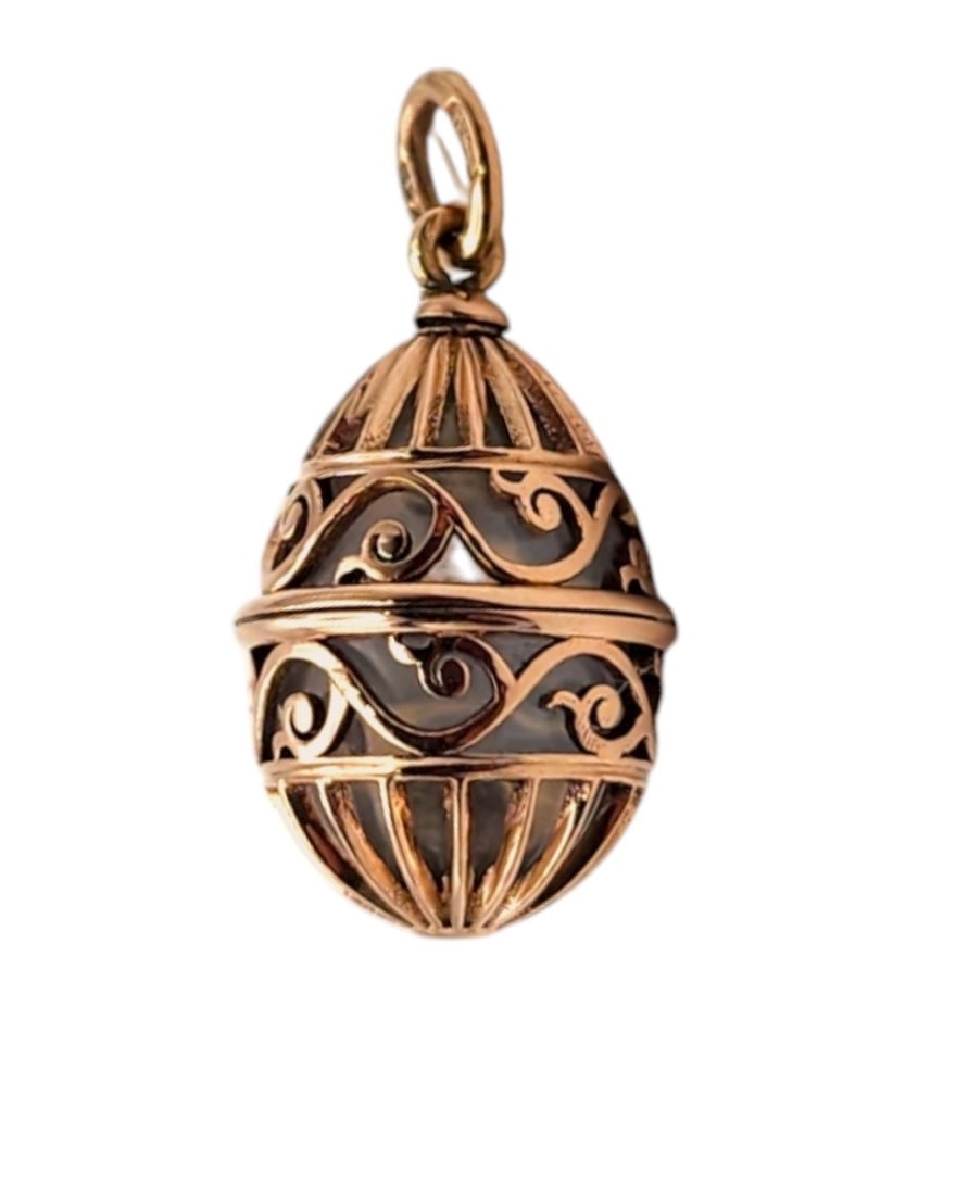 Pendant - 14 kt. Yellow gold, Imperial Russian Period, Jeweled 56k (14k) Gold Egg Pendant (1 of 13)
