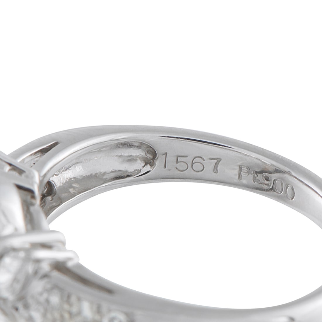 Platinum 2.01ct Diamond Ring - 4