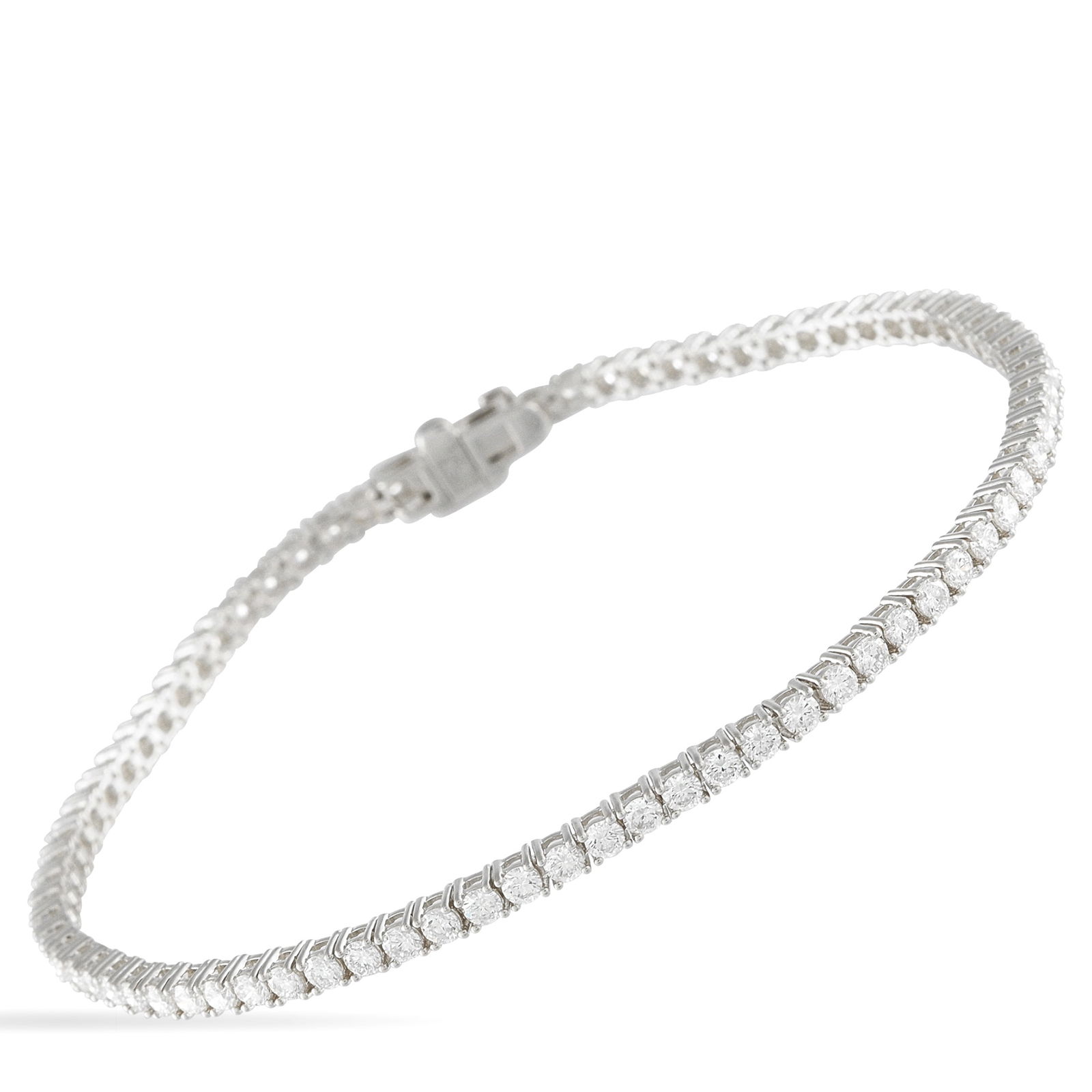 14K White Gold 2.85ct Lab-Grown Diamond Tennis Bracelet: This luxury tennis bracelet is subtle, stylish, and incredibly sophisticated. A classic piece that will never go out of style, it’s covered in round Brillant Lab Grown Diamonds with a total weight o